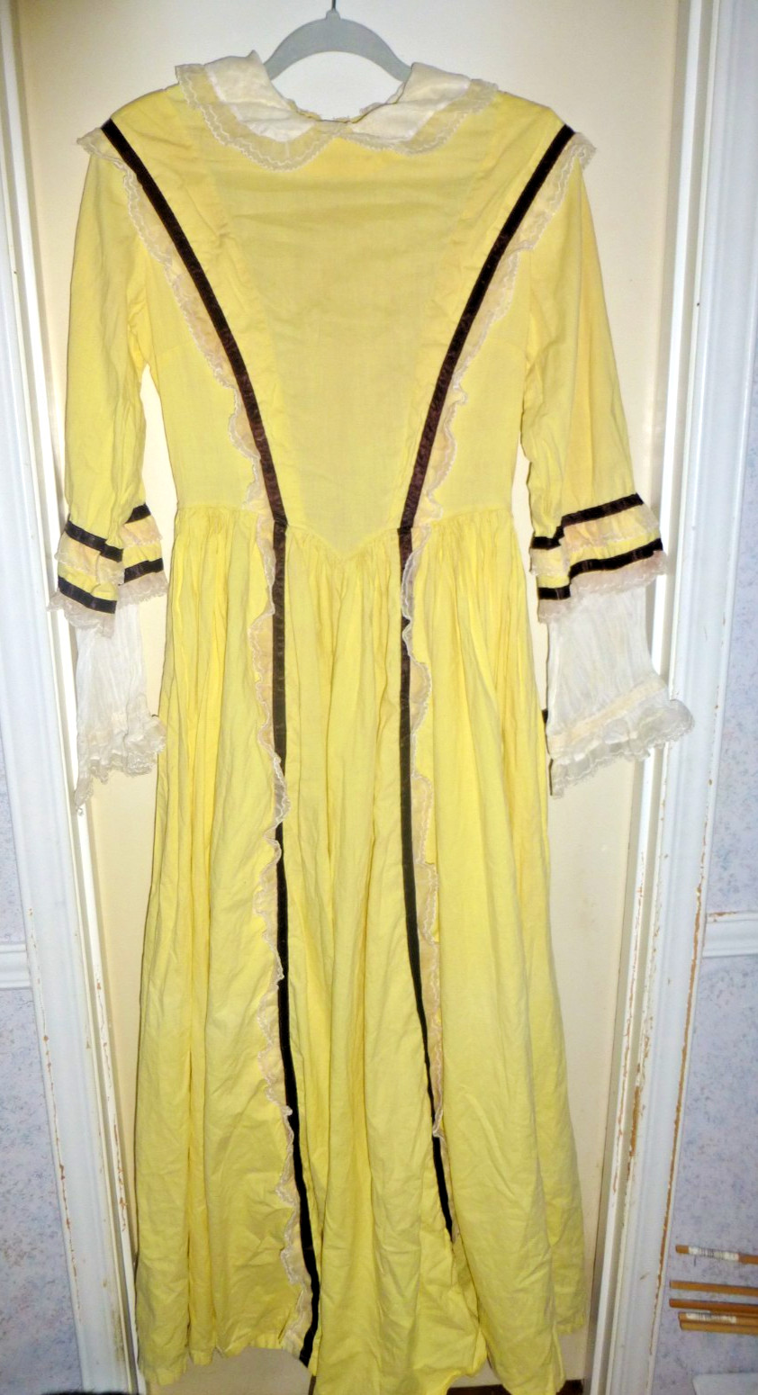 1970s Small Colonial Prairie Long Dress Yellow with White Lace Brown Trim