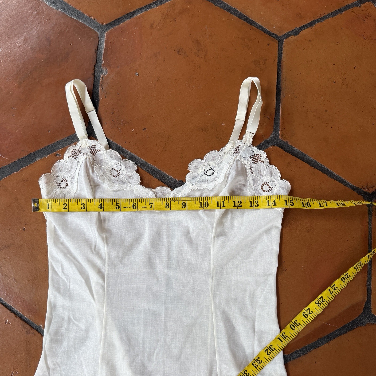 Vintage 60s Ivory Camisole Nylon Cotton Floral Lace Small Feminine Going Out Top
