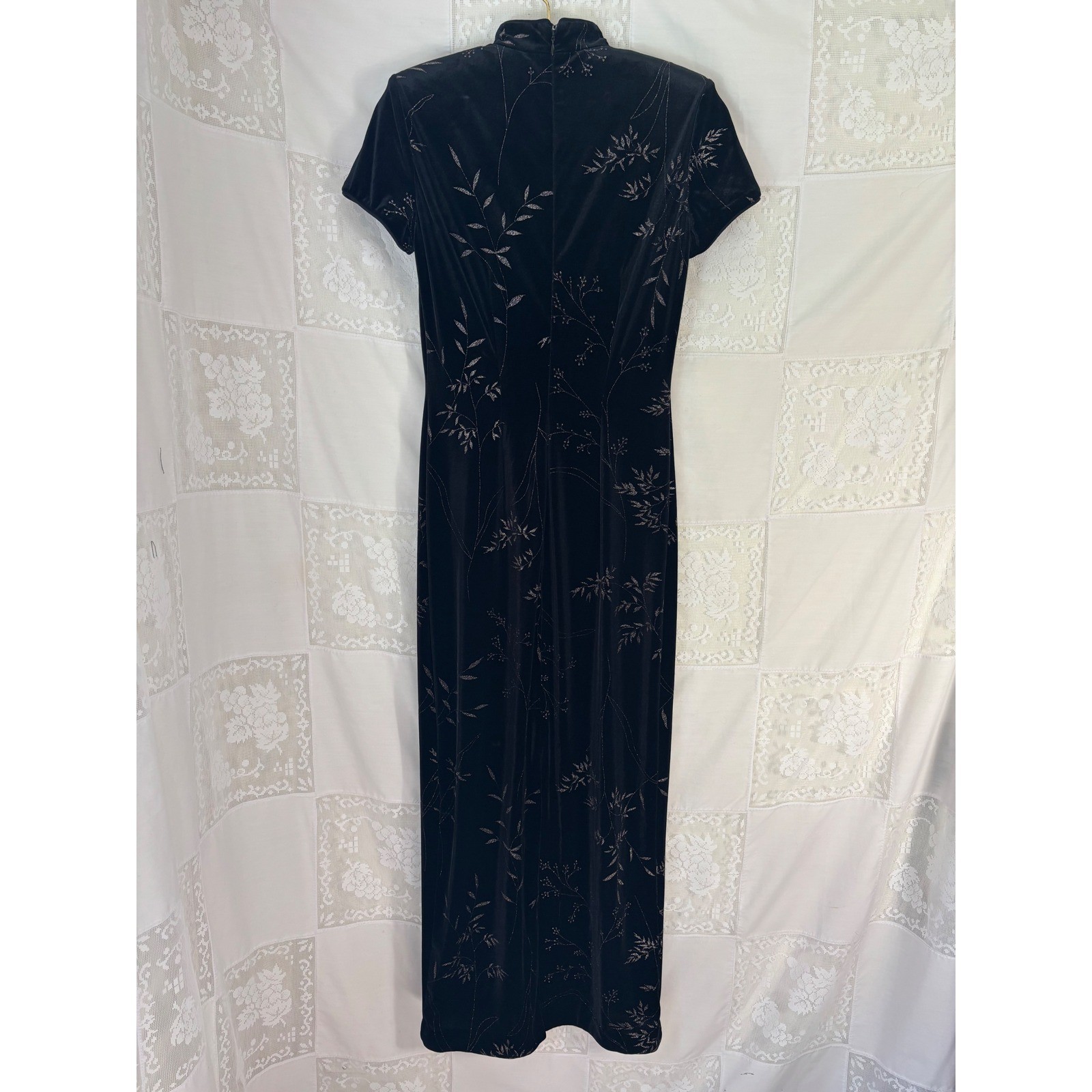 VTG Black Velvet Metallic Threaded Floral Maxi Cheongsam Dress Size S-M