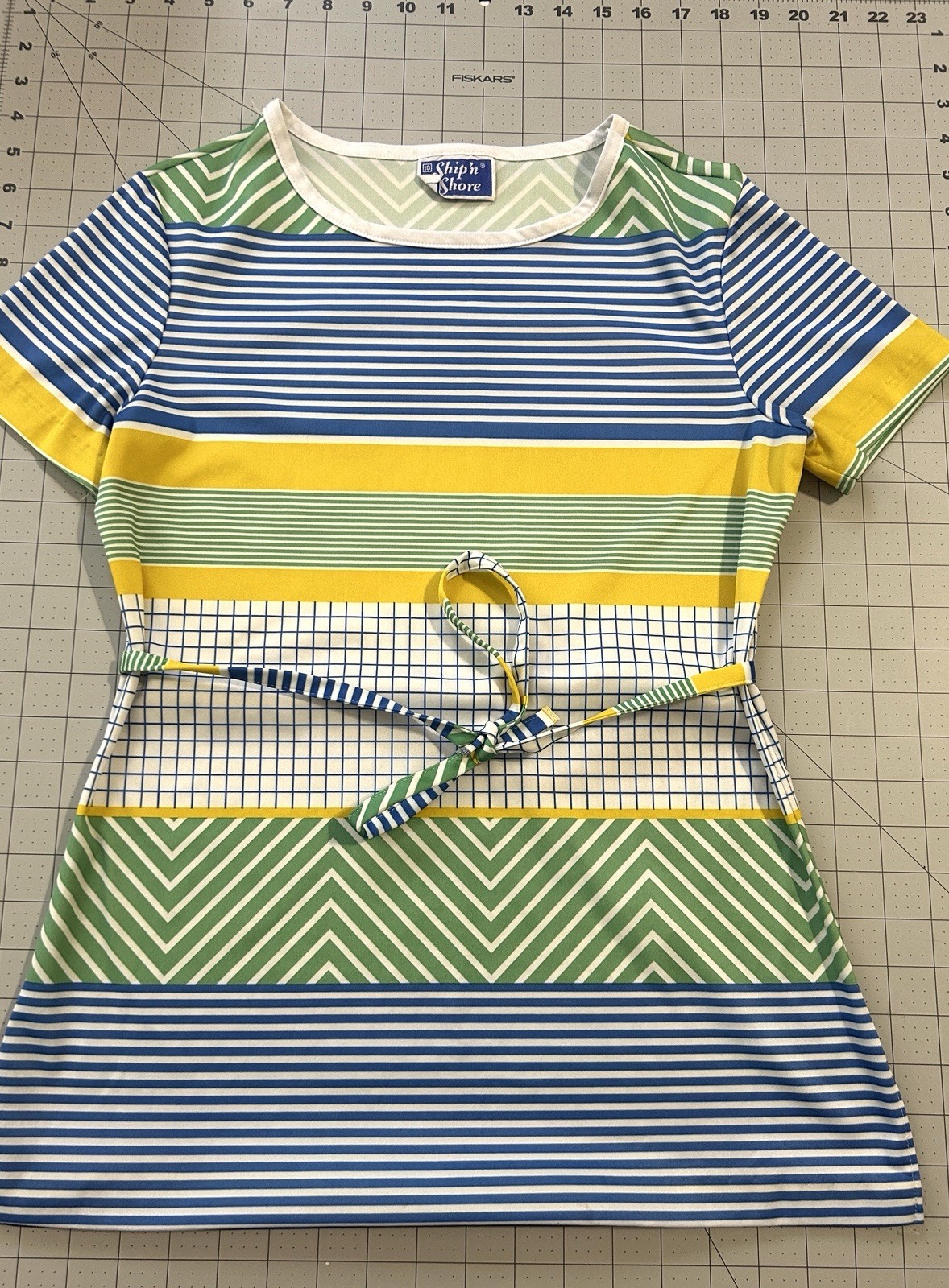80s VINTAGE S/M – Ship&rsquo;n Shore Striped Blouse Short Sleeve Apron Tie