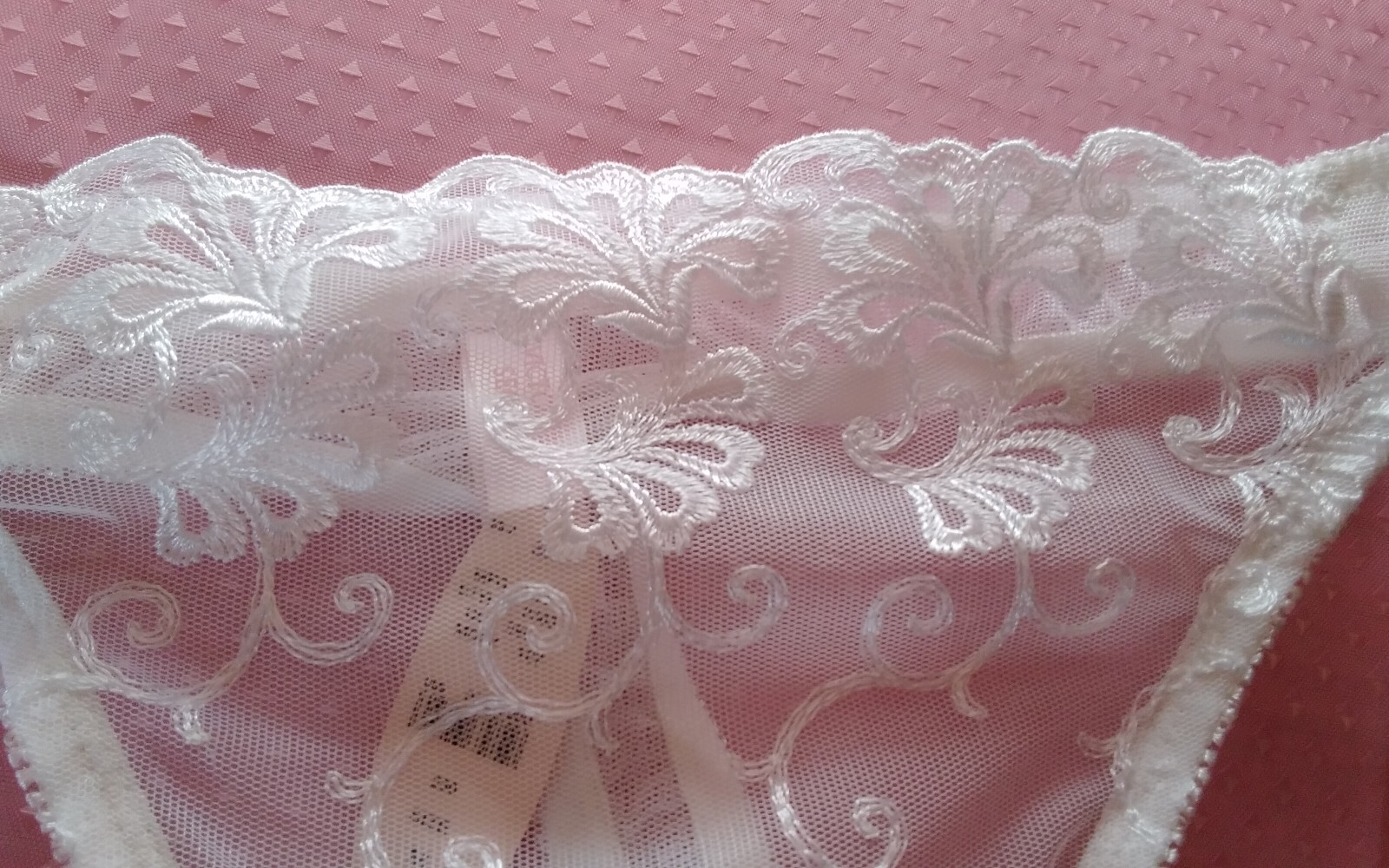 Panties Vintage 2001 NWT Victoria&rsquo;s Secret Embroidered White Lacey Mesh Thong M