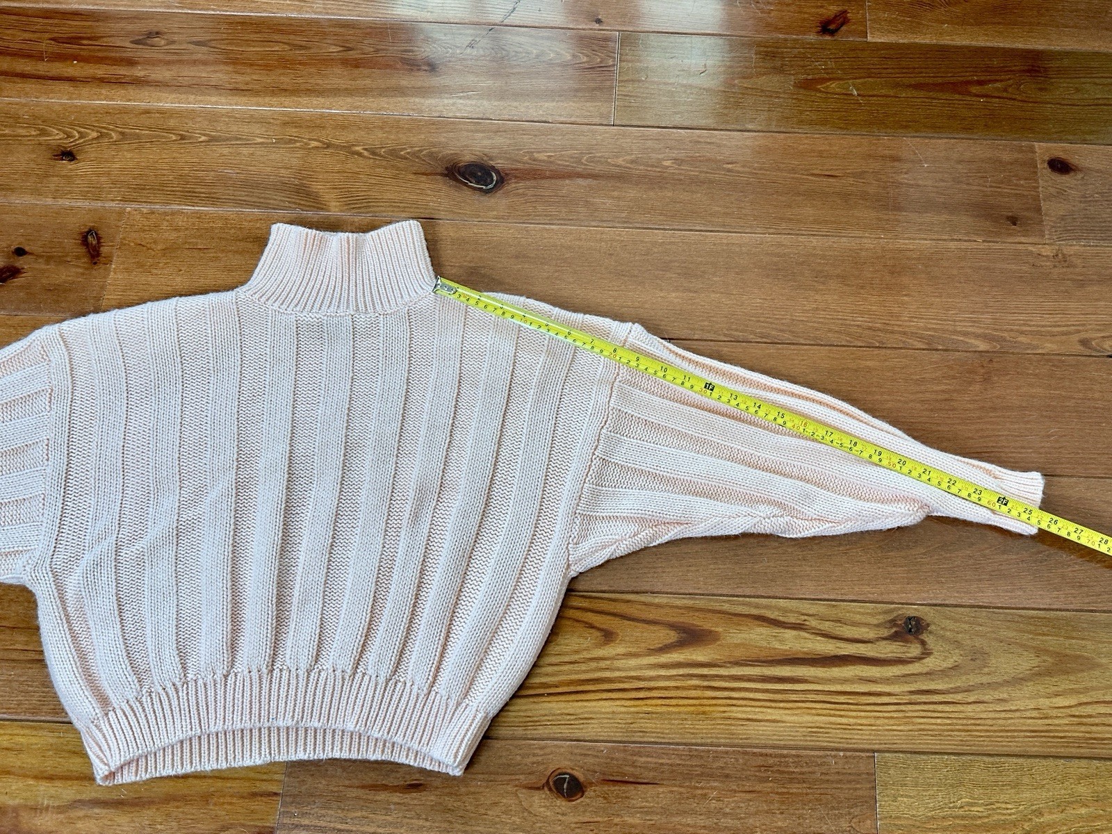 Prezzia Vintage Chunky Cropped Light Peach Sweater 1980’s Women Large