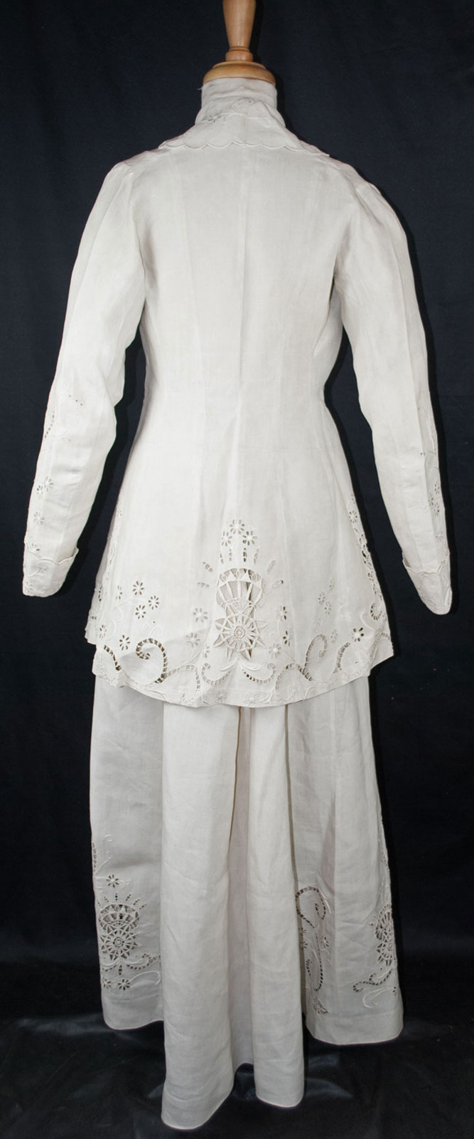 Edwardian 1908 Cutwork Whitework Linen Walking Suit – 3 Piece Outfit