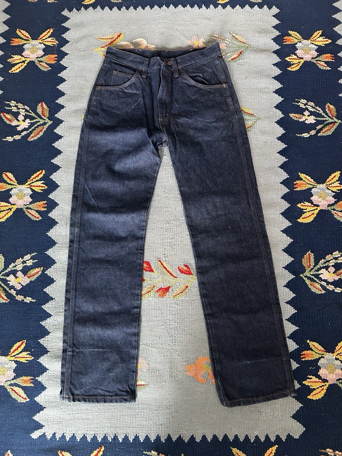 1970s Dark Wash Straight Leg Jeans – Size 28