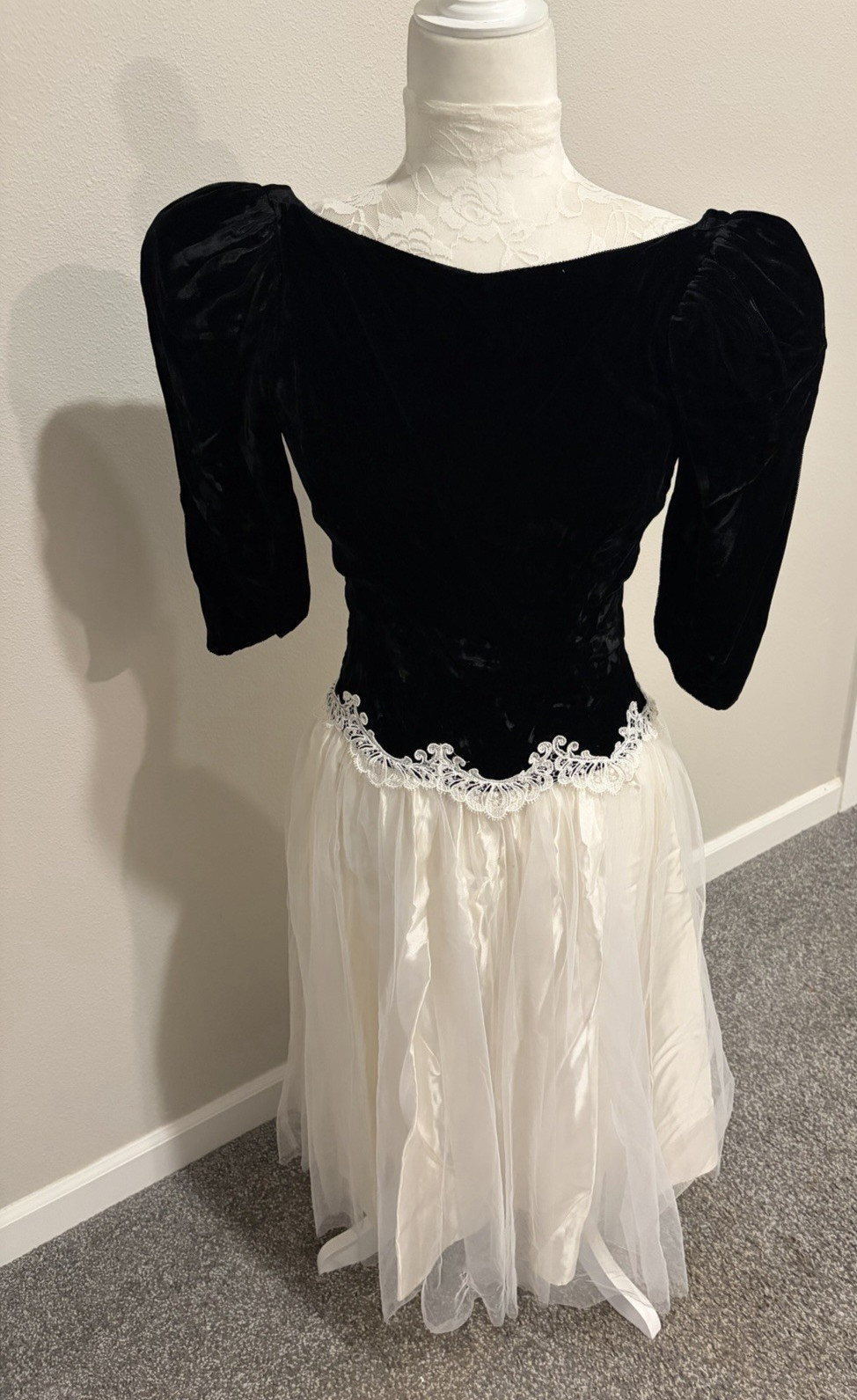 Vtg 70&rsquo;s ALFRED ANGELO Black Velvet White Tulle Party Dress~ 7/8~Union Label USA