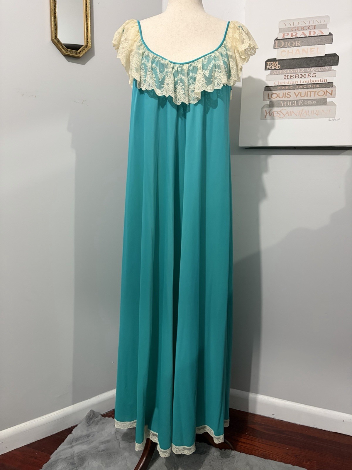 Vintage 1970’s Lucie Ann Maxi Gown With Lace Trim Size Size Small