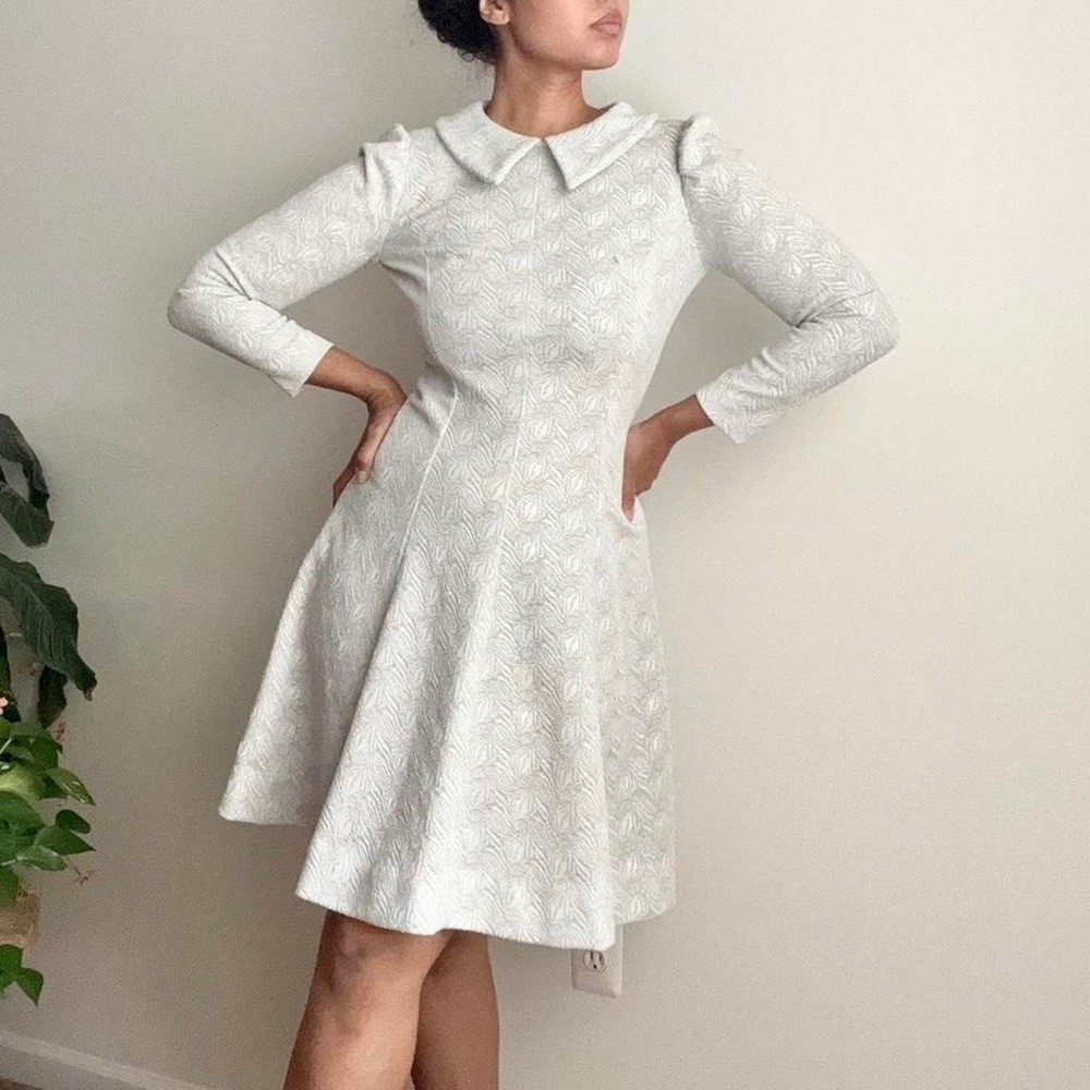 Vintage 60s medium silver metallic mini dress peter pan mod skater circle gray
