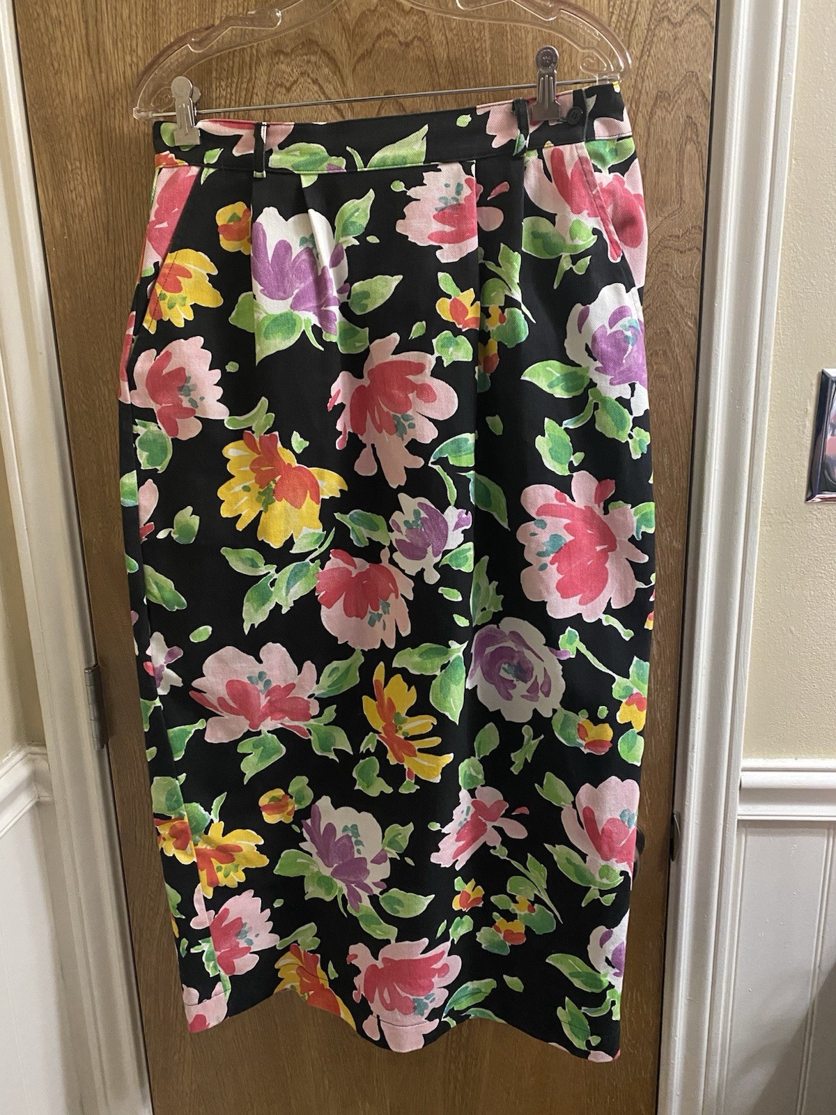 Vintage On The Verge Denim Black Multicolor Floral Pencil Skirt ButtonSlit 13/14