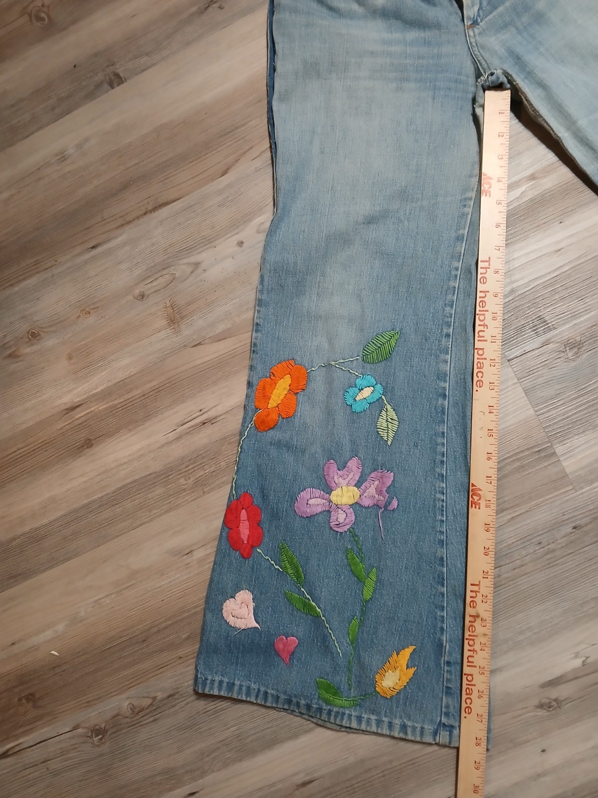 Vintage 70s Denim Bell Bottom Custom Embroidered Flare Hippy 32×28.5 RARE Floral