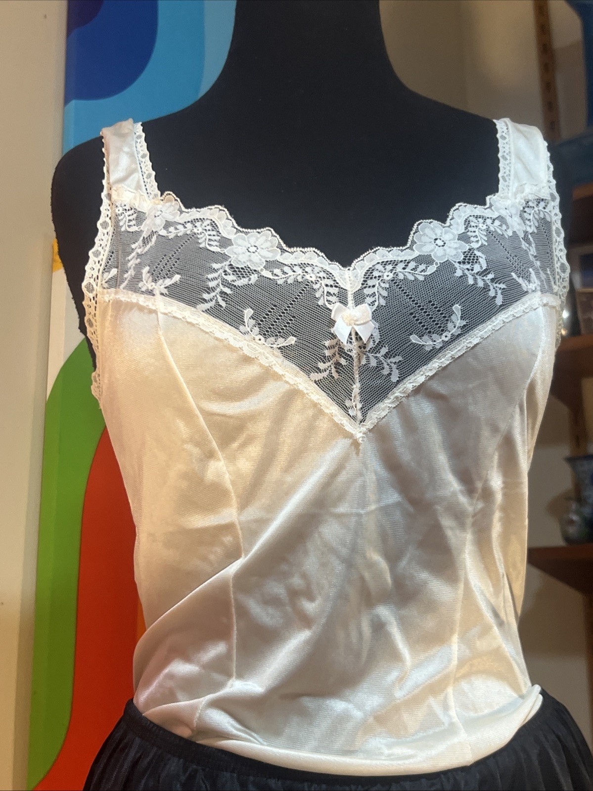 Vtg MAIDENFORM SWEET NOTHINGS CAMISOLE Top Silky Ivory Nylon Lace 34