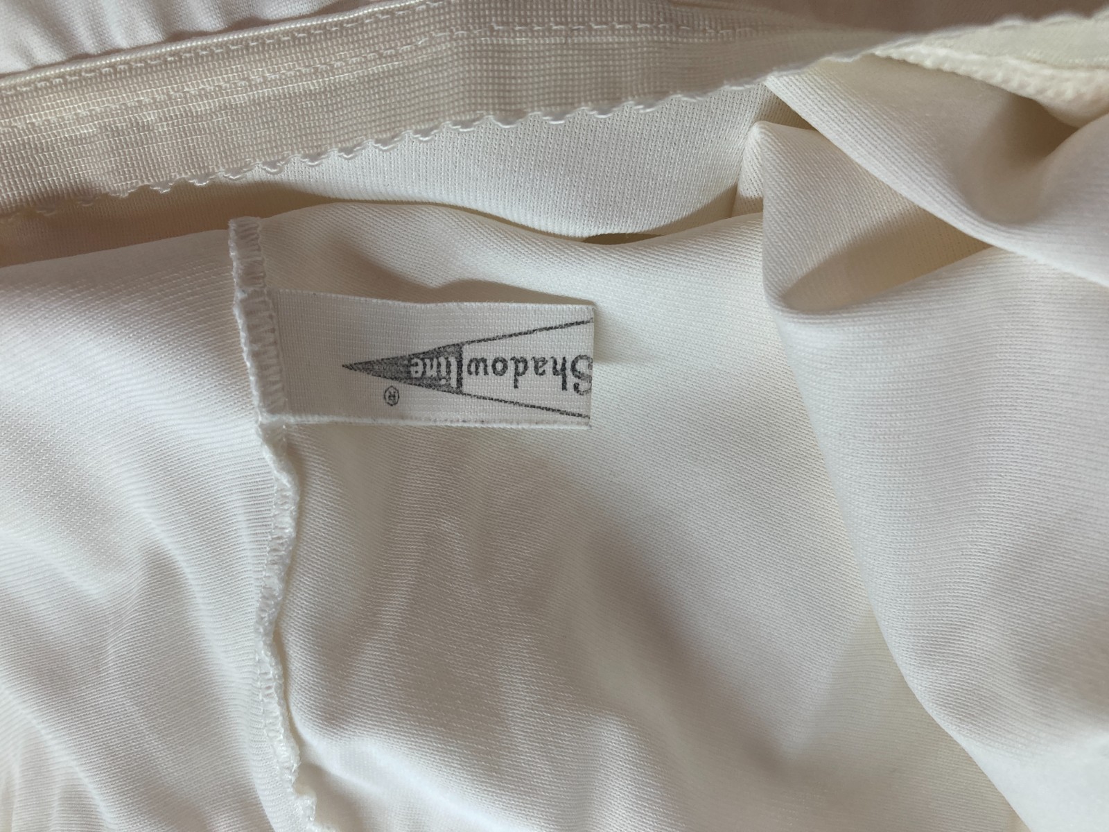 Vintage Half Slip off white Shadowline size Medium nylon Everyday