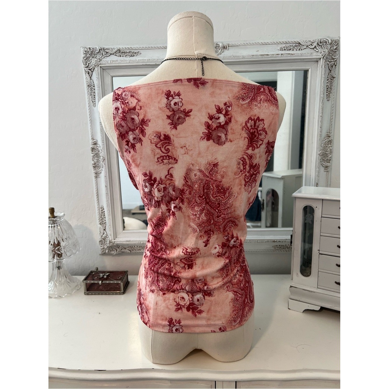 vintage y2k pink paisley print cami tank top