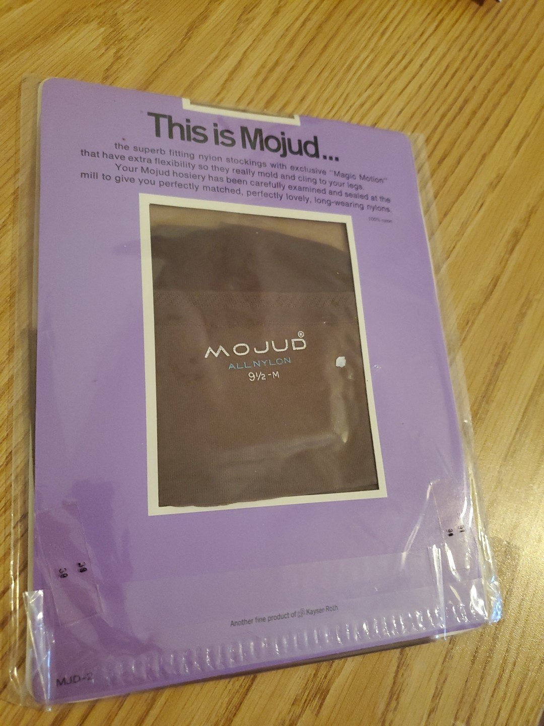 MOJUD 9 1/2 Seamless Stockings Nylons Kayser Roth Tumbleweed Color