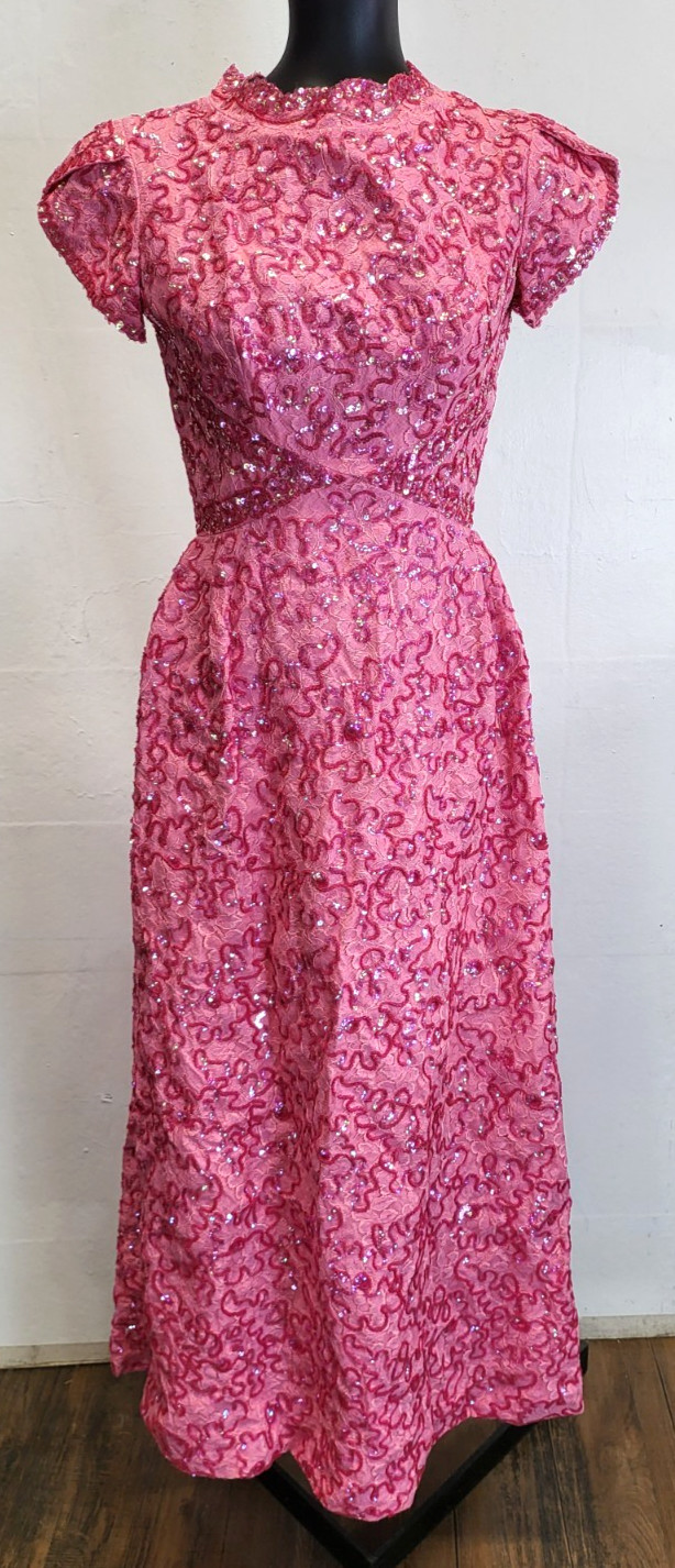 1960&rsquo;s Vibrant Pink Shimmering Sequin & Lace Hostess Gown Dress Size 10