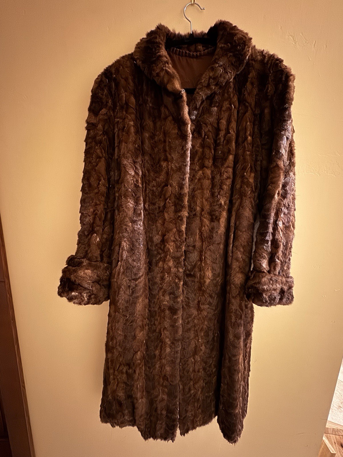 Mink Coat VINTAGE decades old mid Century luxury fashion statement NO RESERVE !