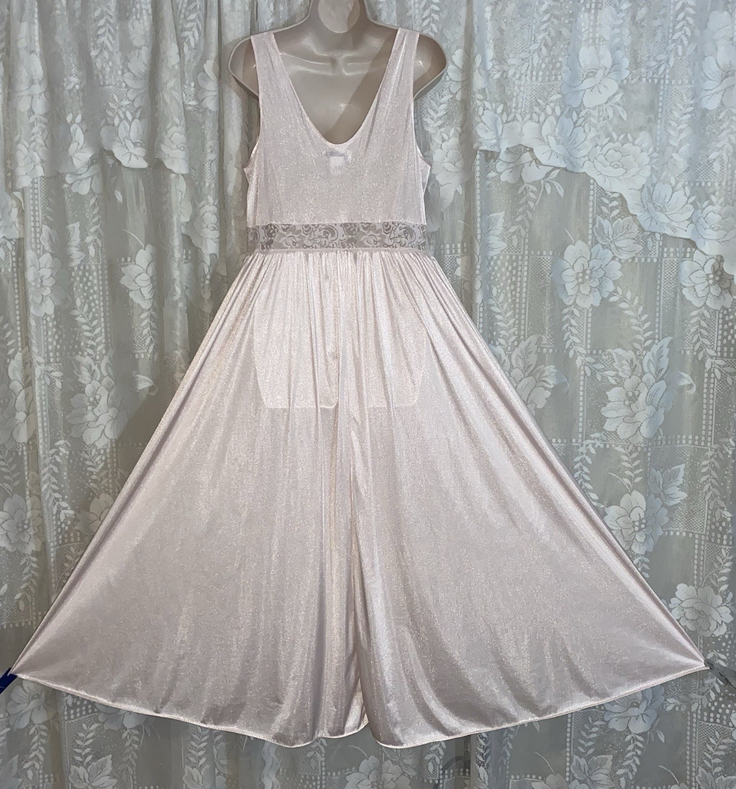 VTG 1X Shadowline Precious PINK SILKY Nylon Peignoir Robe Nightgown olga esque