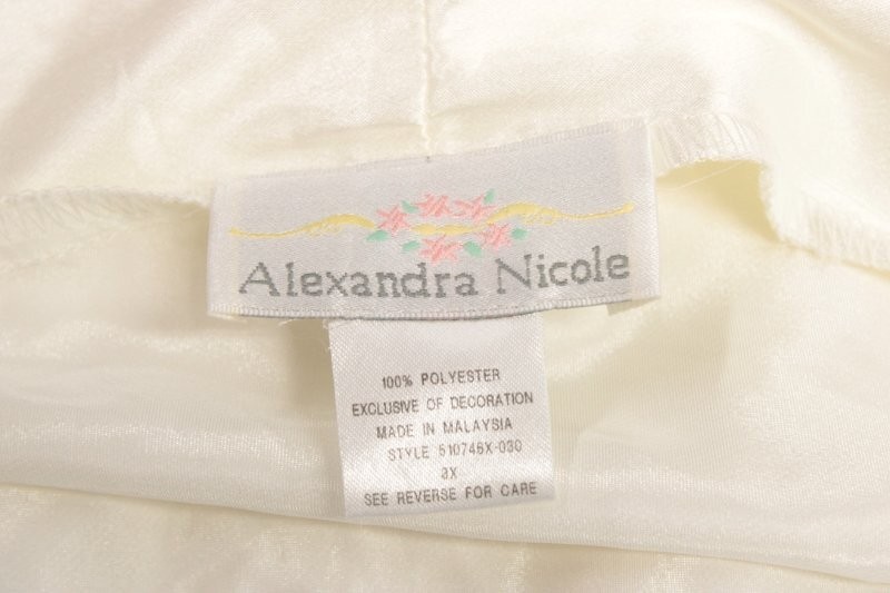 Vtg Long Robe Soft Slippery Satin Plus Size 3X Bridal Lace Shiny Diva Feminine