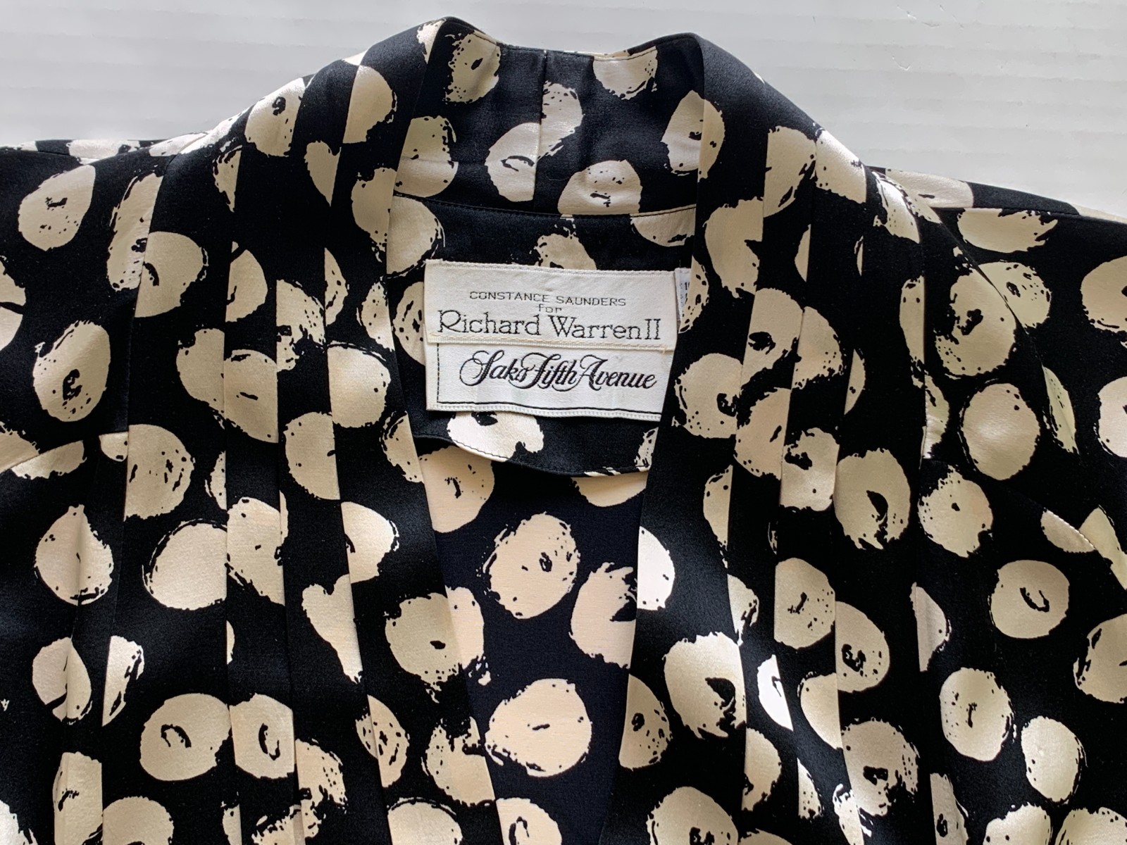 Vtg Constance Saunders 100% silk blouse black cream abstract circles sz 4 M