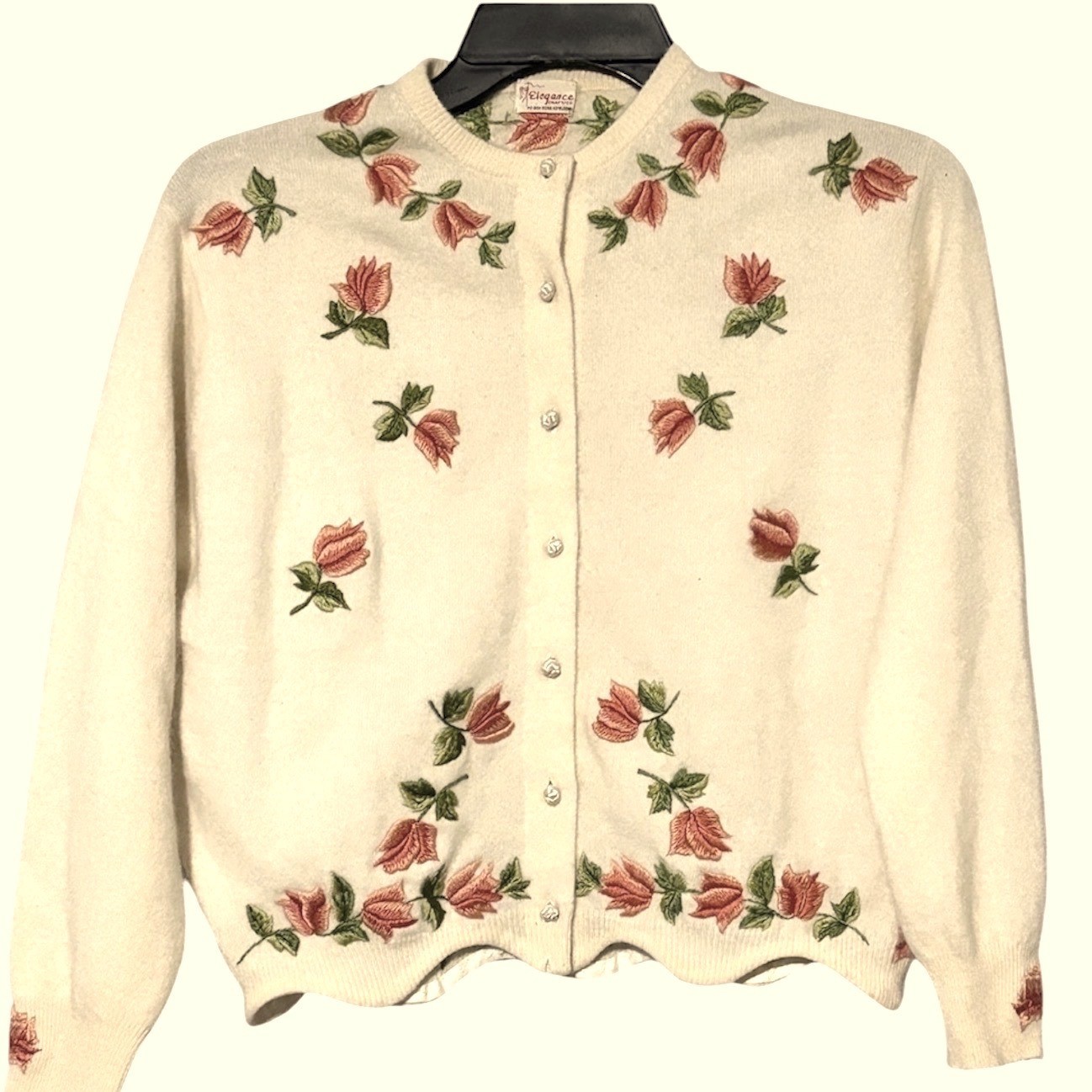 Vtg Elegance Craft Co Floral Embroidered Sweater in Kowloom Cream Scalloped Hem