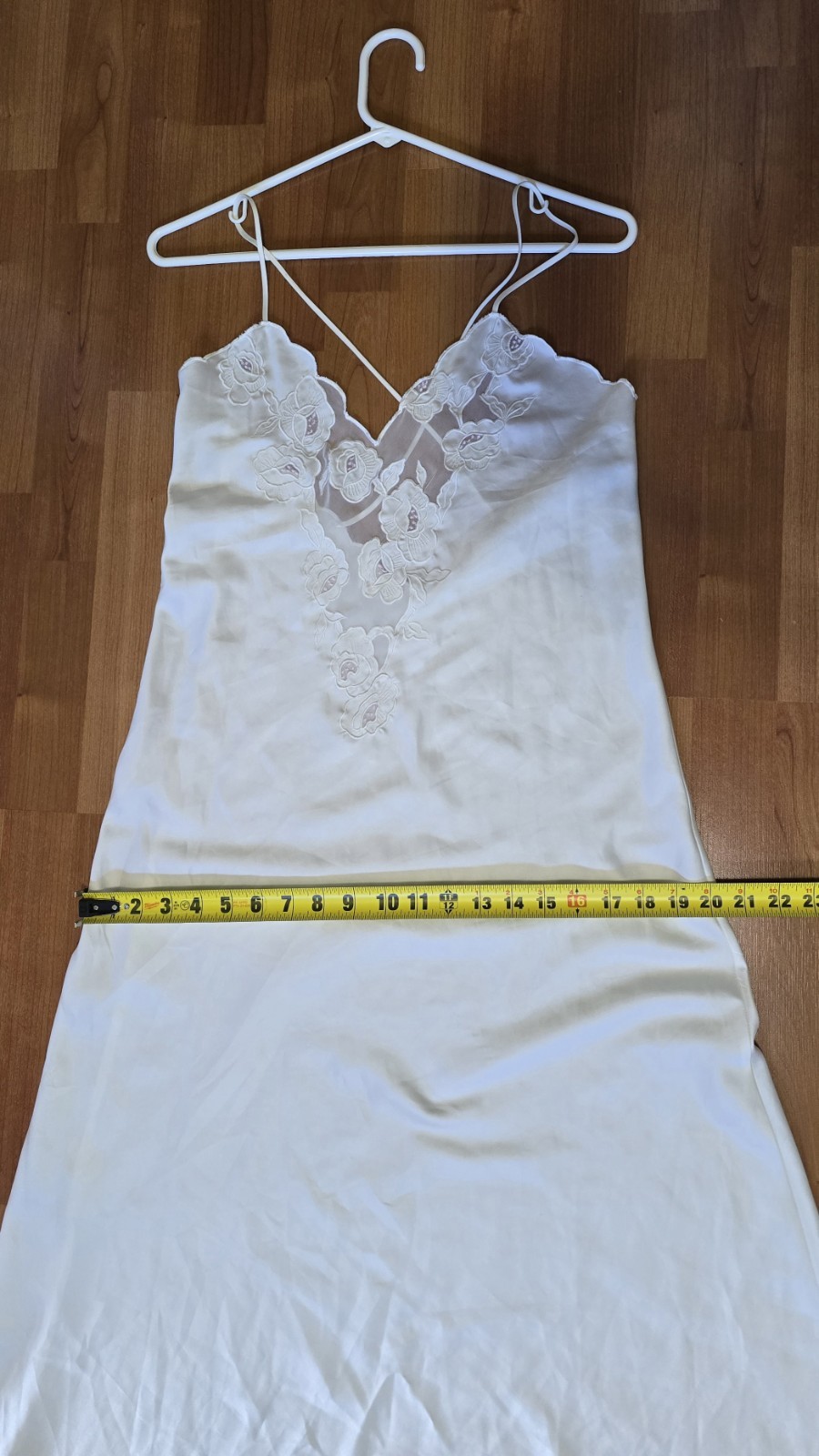 Vintage Natori White Full Length Nightgown Floral Applique Slip Dress Womens M