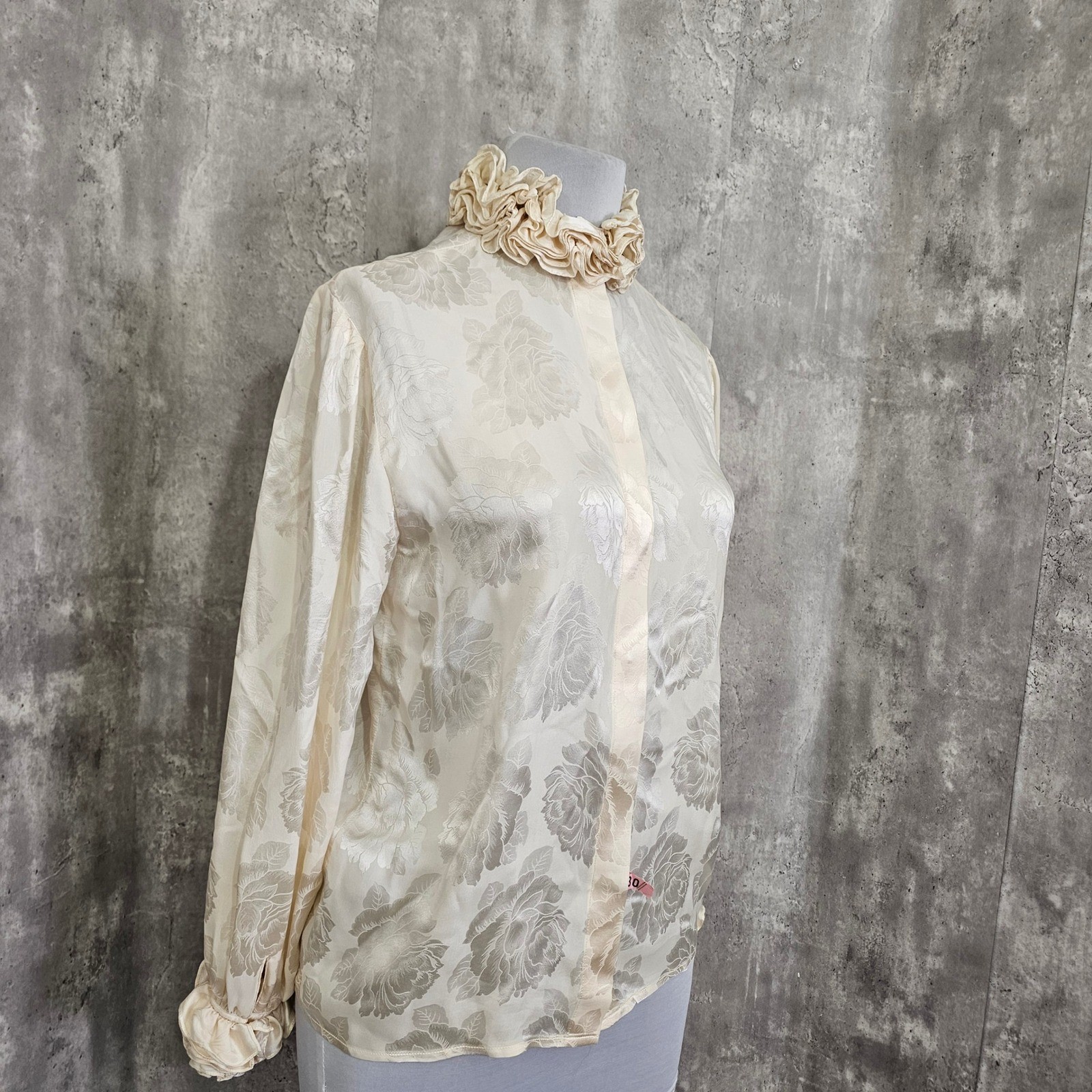 Vintage Ivory Floral Jacquard Ruffle Neck Blouse Romantic Cottagecore Womens M