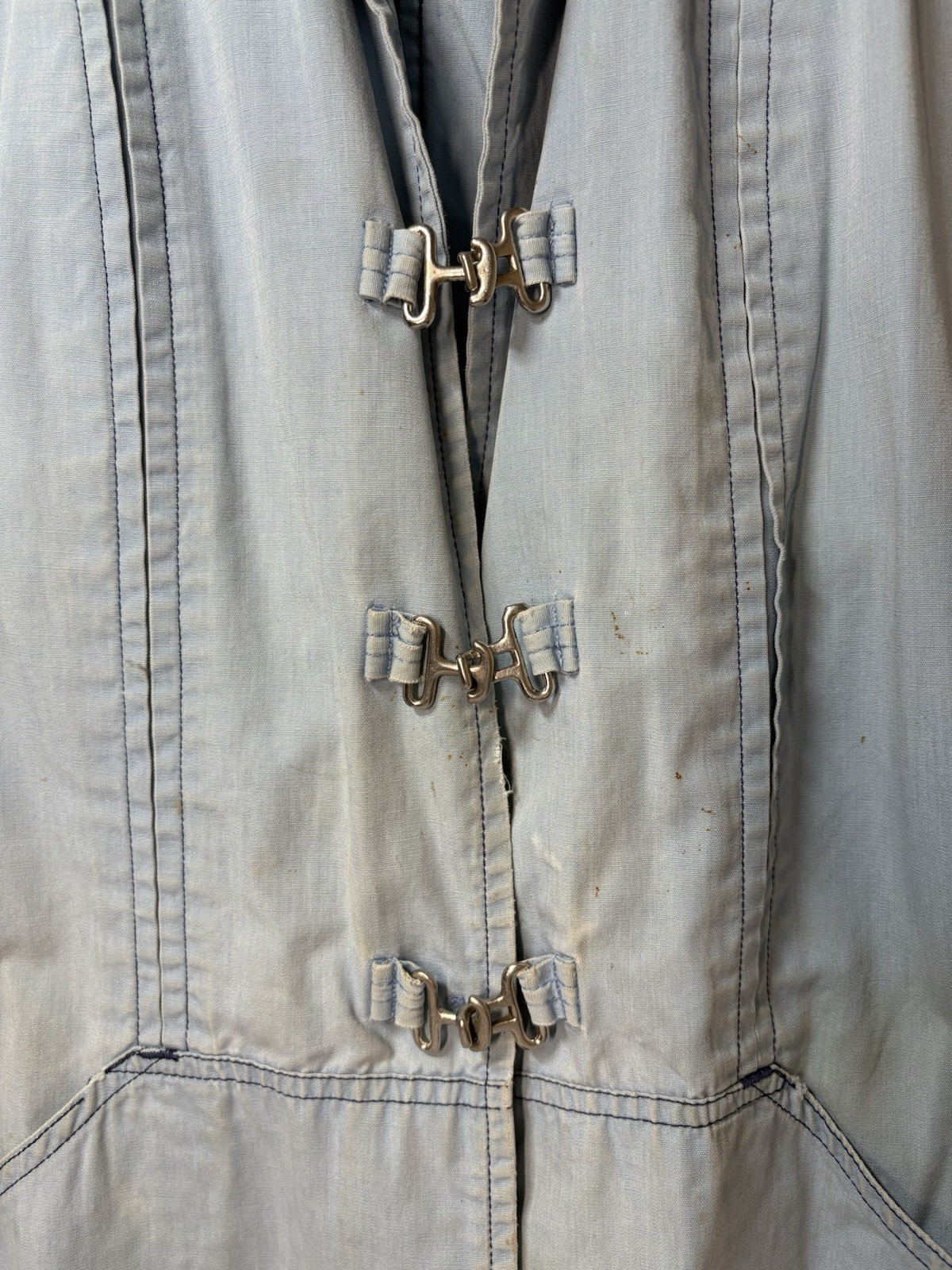 1960s White Stag Jean Jacket Light Weight Denim Anchor Buckle Front Women’s M/L