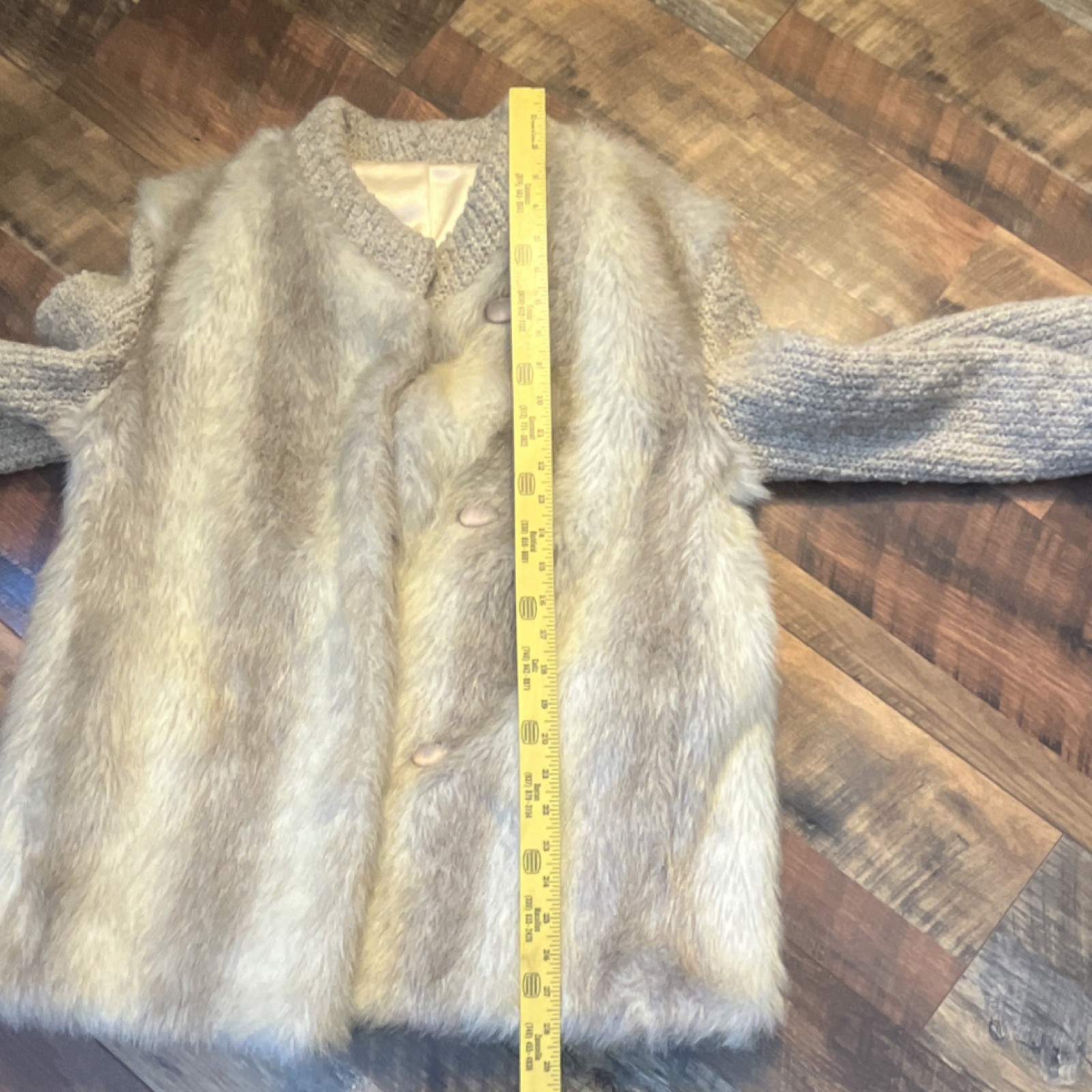 Dubrowsky & Perlbinder Vintage Fur Knit Coat 1970s Size 38 Beige Gray