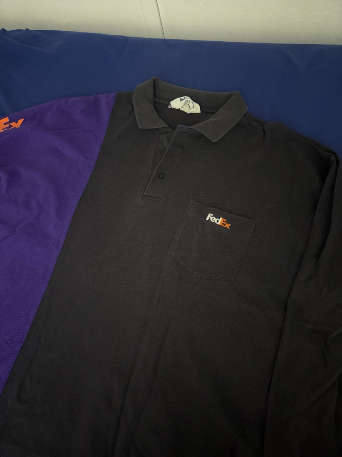Vintage FedEx Express Designed By Stan Herman Uniform Size XL
