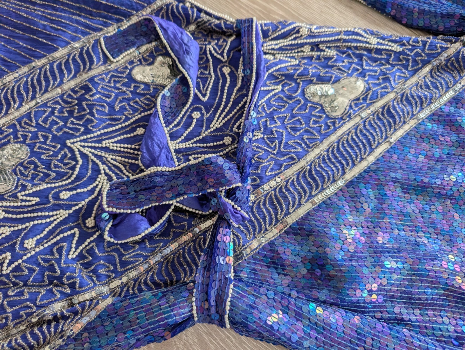 Vintage 80s 90s JUHI 100% Pure Silk Hand Beaded Sequin Cocktail Dress – Size S