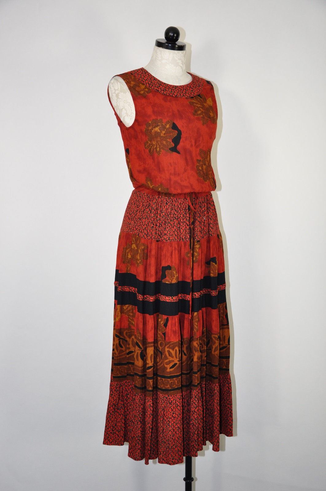 90s Vintage Rust Red Rayon Autumn Leaf Print Sleeveless Midi Dress Women S M