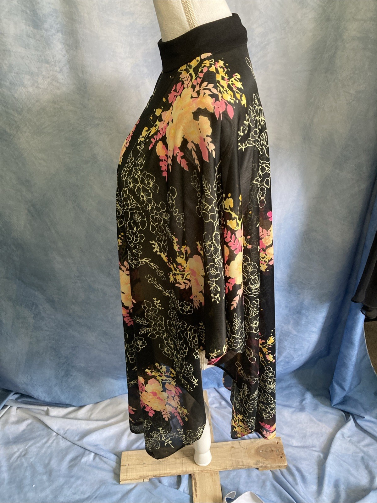 Vtg 70s Floral Chiffon Poncho Sheer Mock Neck Boho Festival Cape Top XS S EUC
