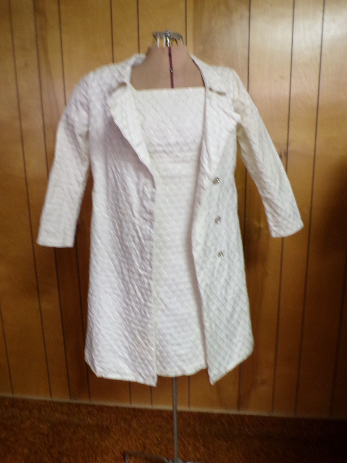 Vintage 1960&rsquo;s White Dress & Jacket w/ Small Rhinestones Throughout Waist 31&Prime;