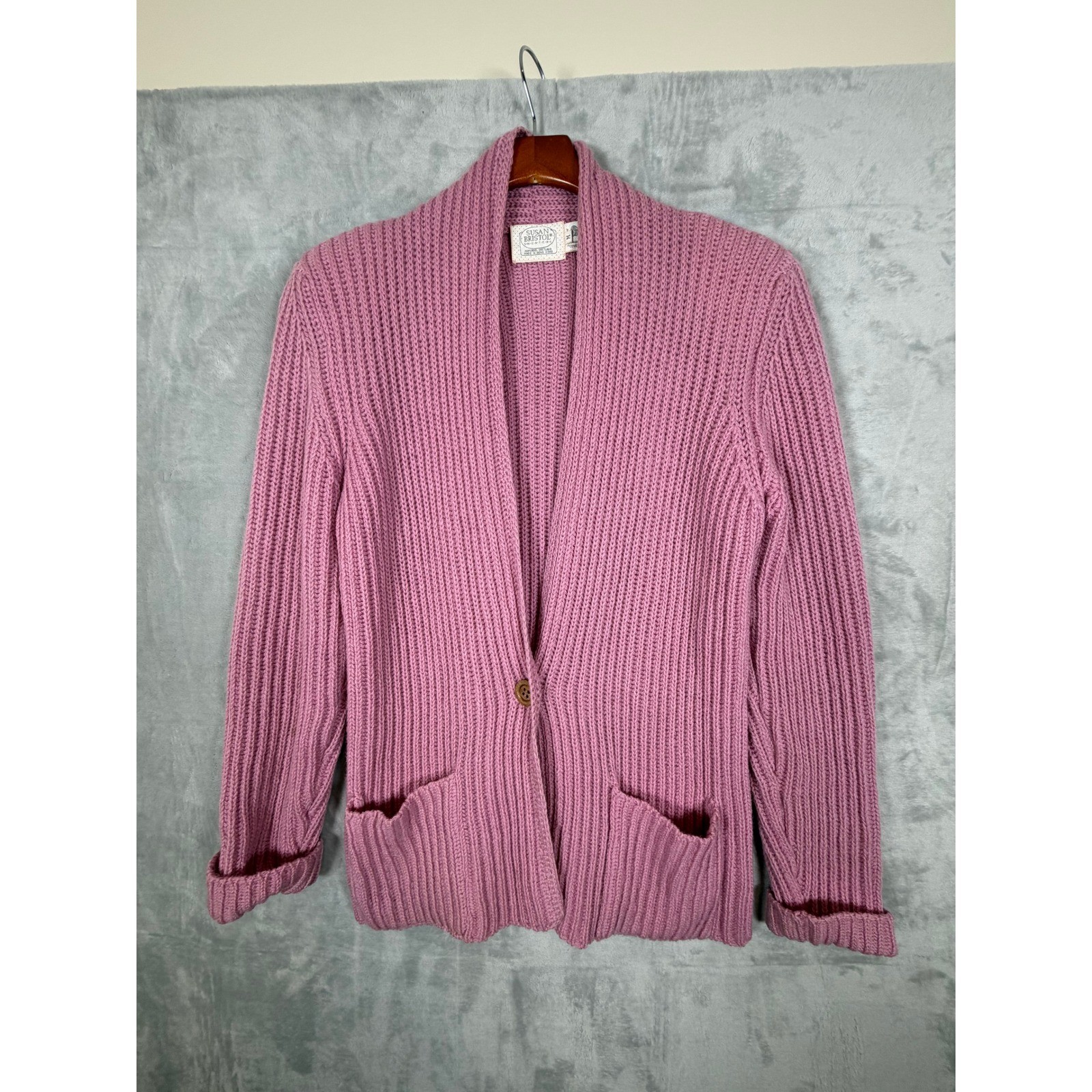 VTG Susan Bristol Cardigan Sweater Medium Pink Shetland Wool Chunky Knit Ribbed