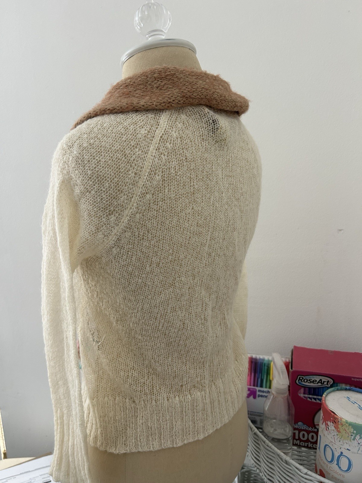 Vintage Sweater R898 Flowers