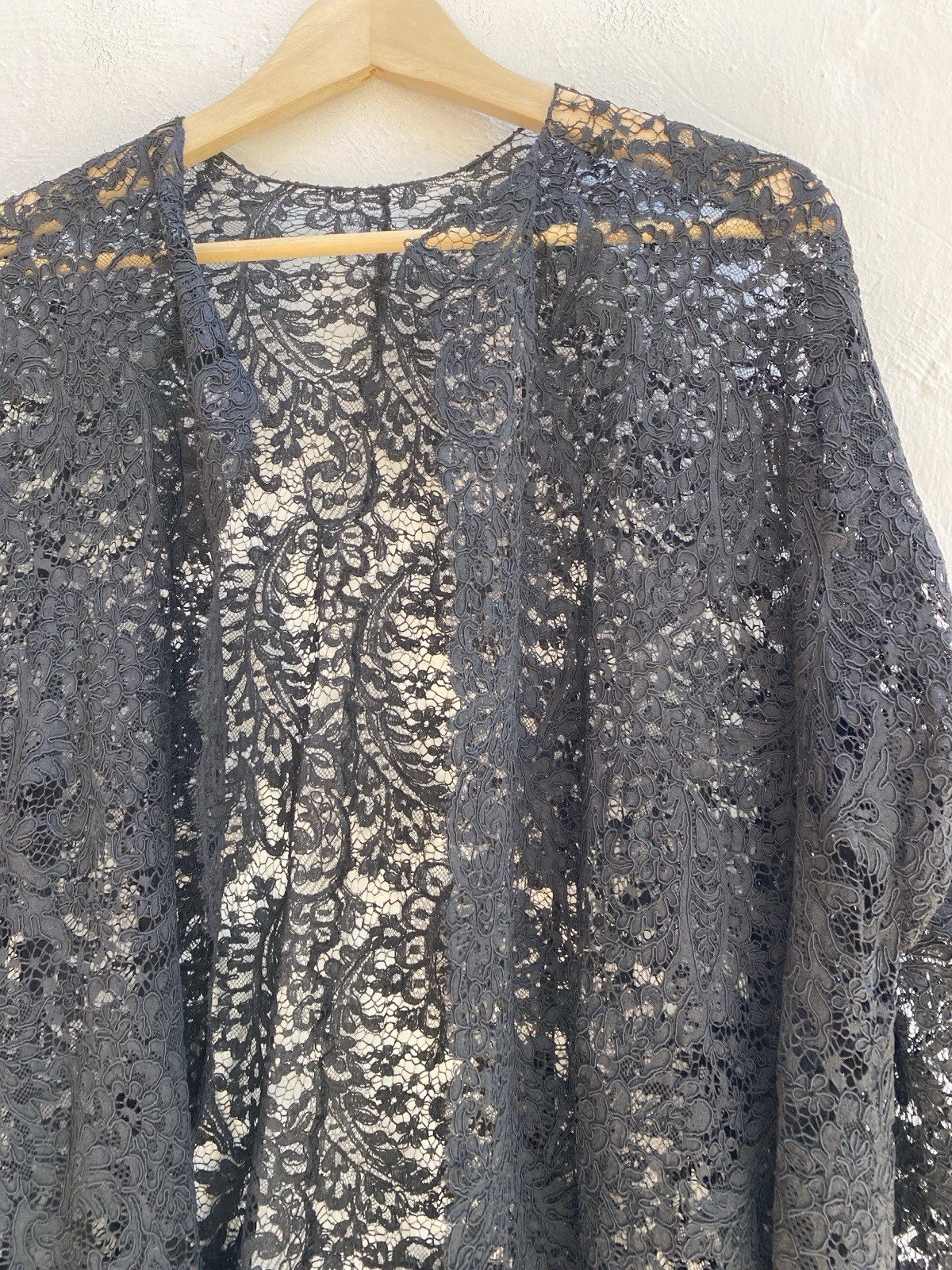 Exquisite Vintage Hand sewn Chantilly Lace Coat Duster Black
