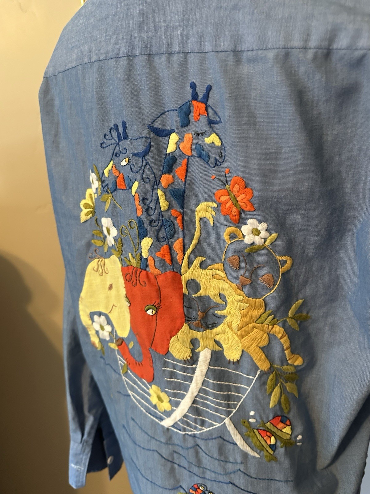 Vintage 60s/70s Helen Cerda Chambray Cotton Button Down Shirt Embroidery