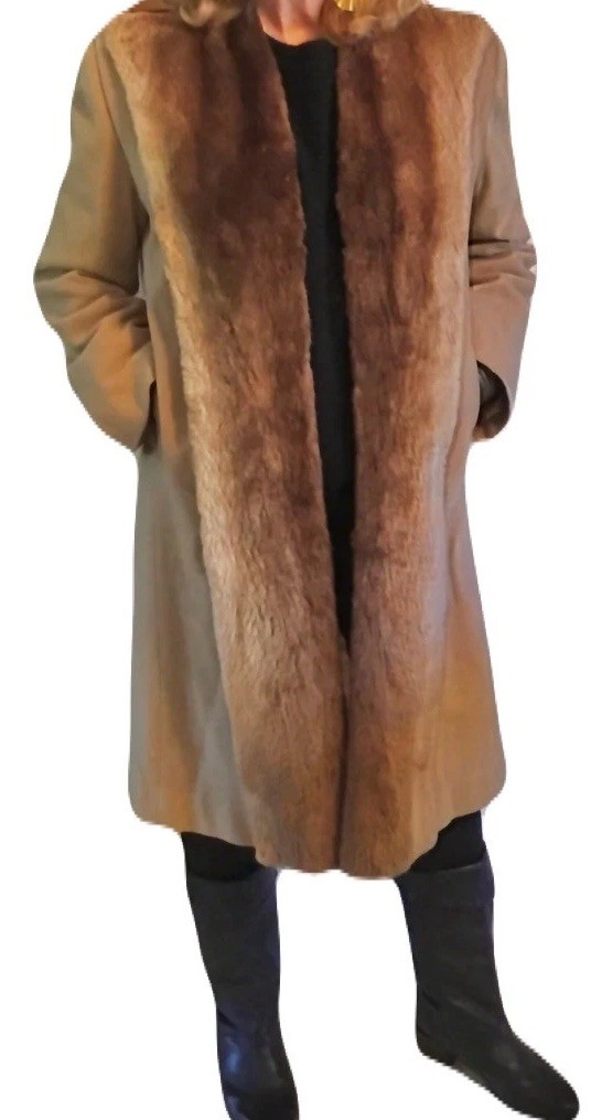 Women&rsquo;s M/P Vintage Wool, Mid Length Coat w/Sheared Beaver Collar,Satin Lining