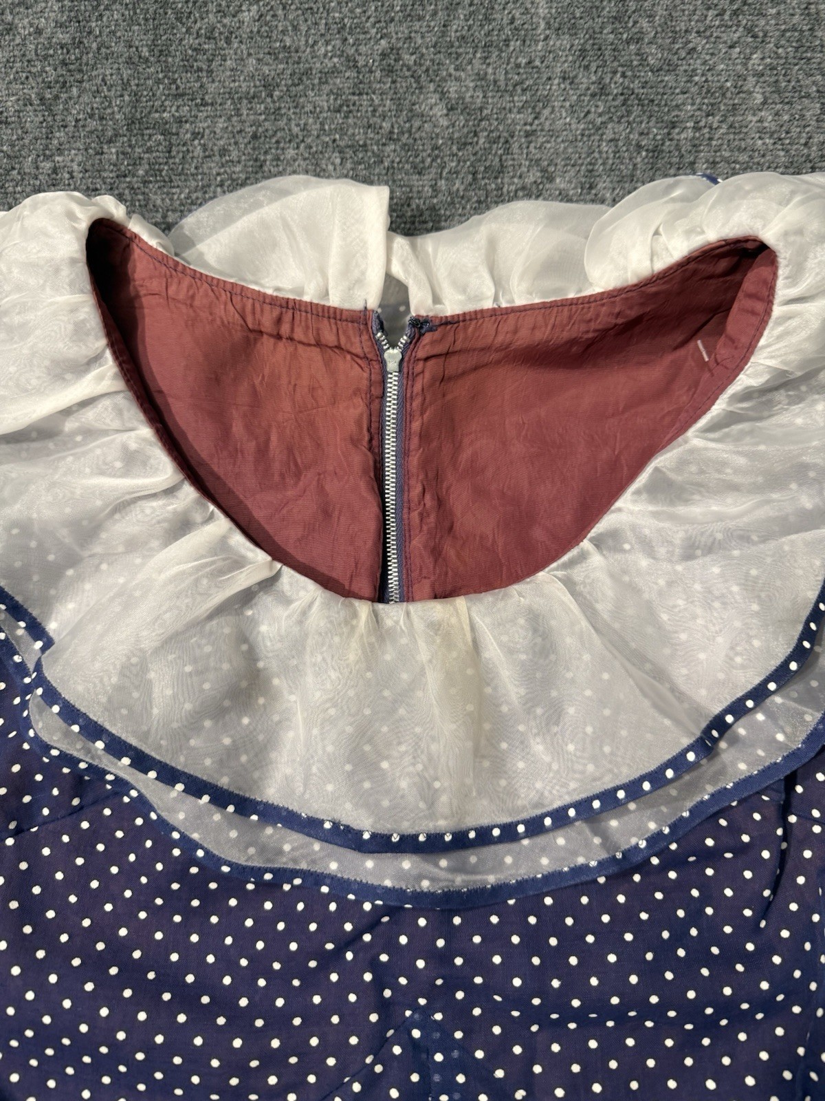Vintage 60s 70s Polka Dot Blouse Ruffled Sleeves And Collar Ladies Garment