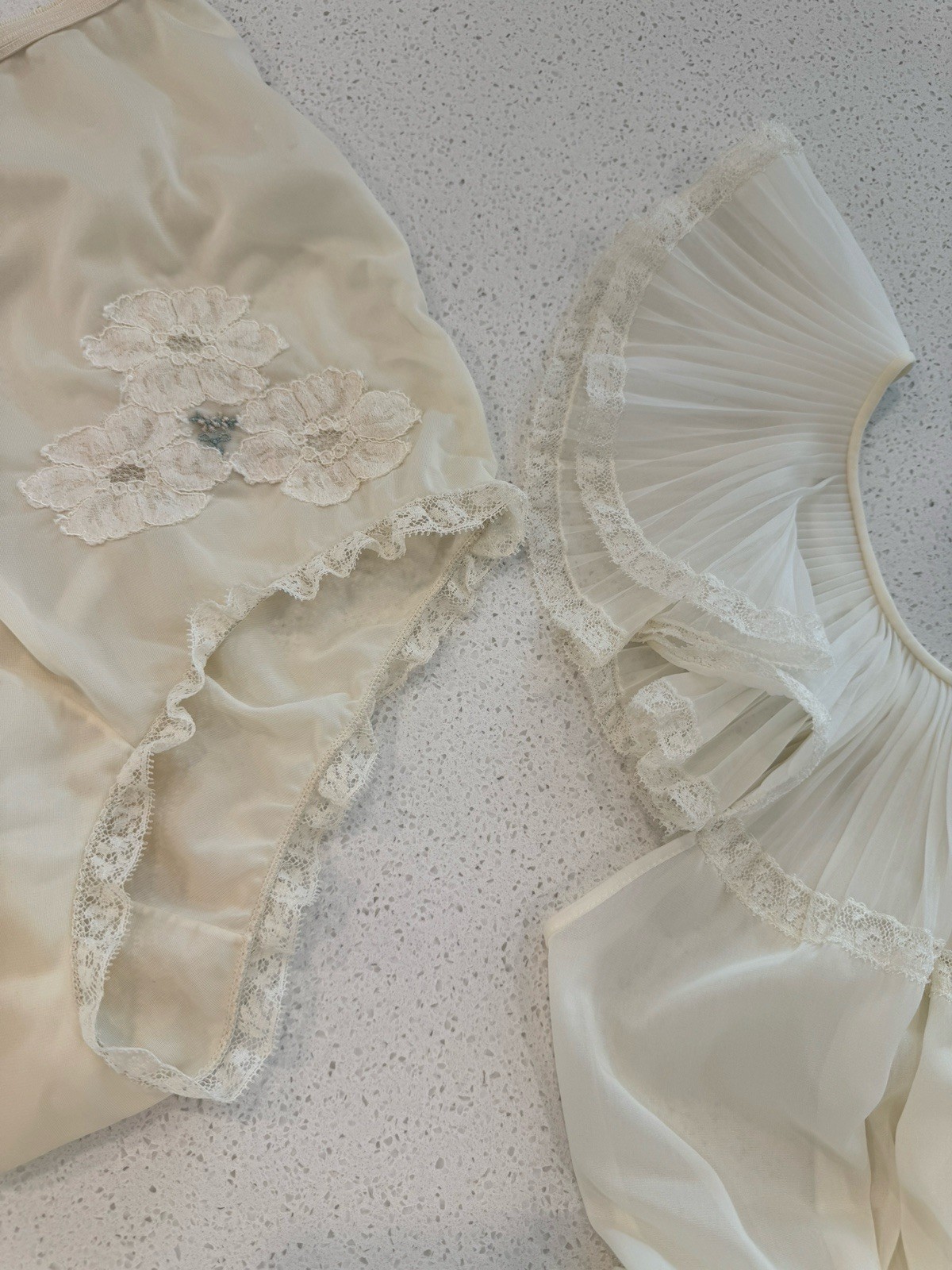 3 Piece Set – Shadowline Pinehurst Nightgown / Robe Peignoir VTG READ
