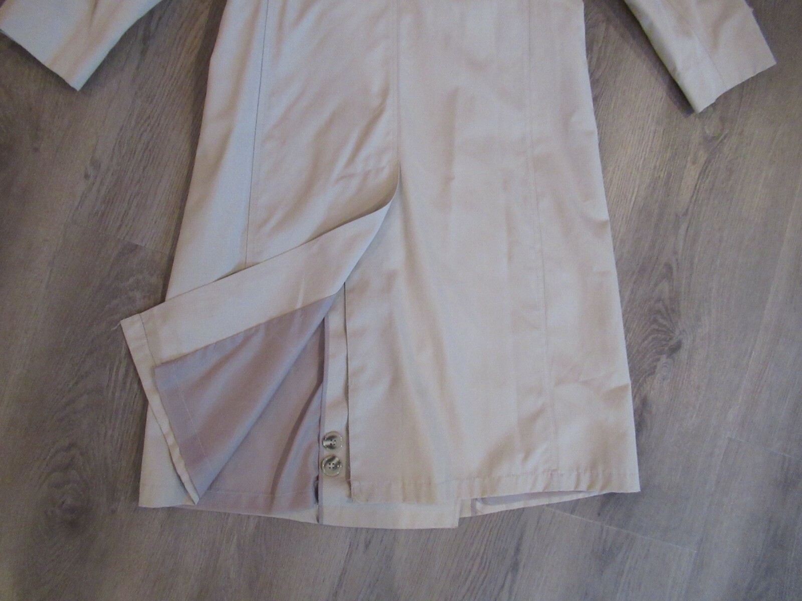 Vintage Misty Harbor Khaki Beige Double Breasted Collared Long Jacket Rain Coat