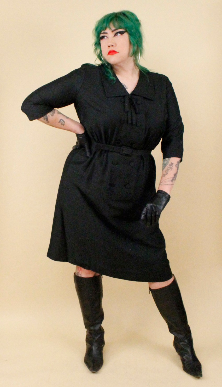 1950s Vtg Black Plus Size Volup Collared Sailor Button Dress Goth Pin Up 1X B48&Prime;