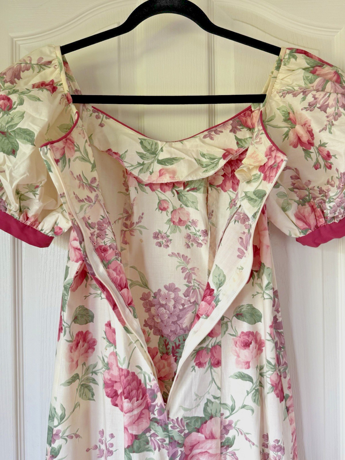 VTG 80&rsquo;s Hawaii Lola Jrs Women&rsquo;s Floral Roses/Lilacs Ruffle Midi/ Tea Dress Sz 7