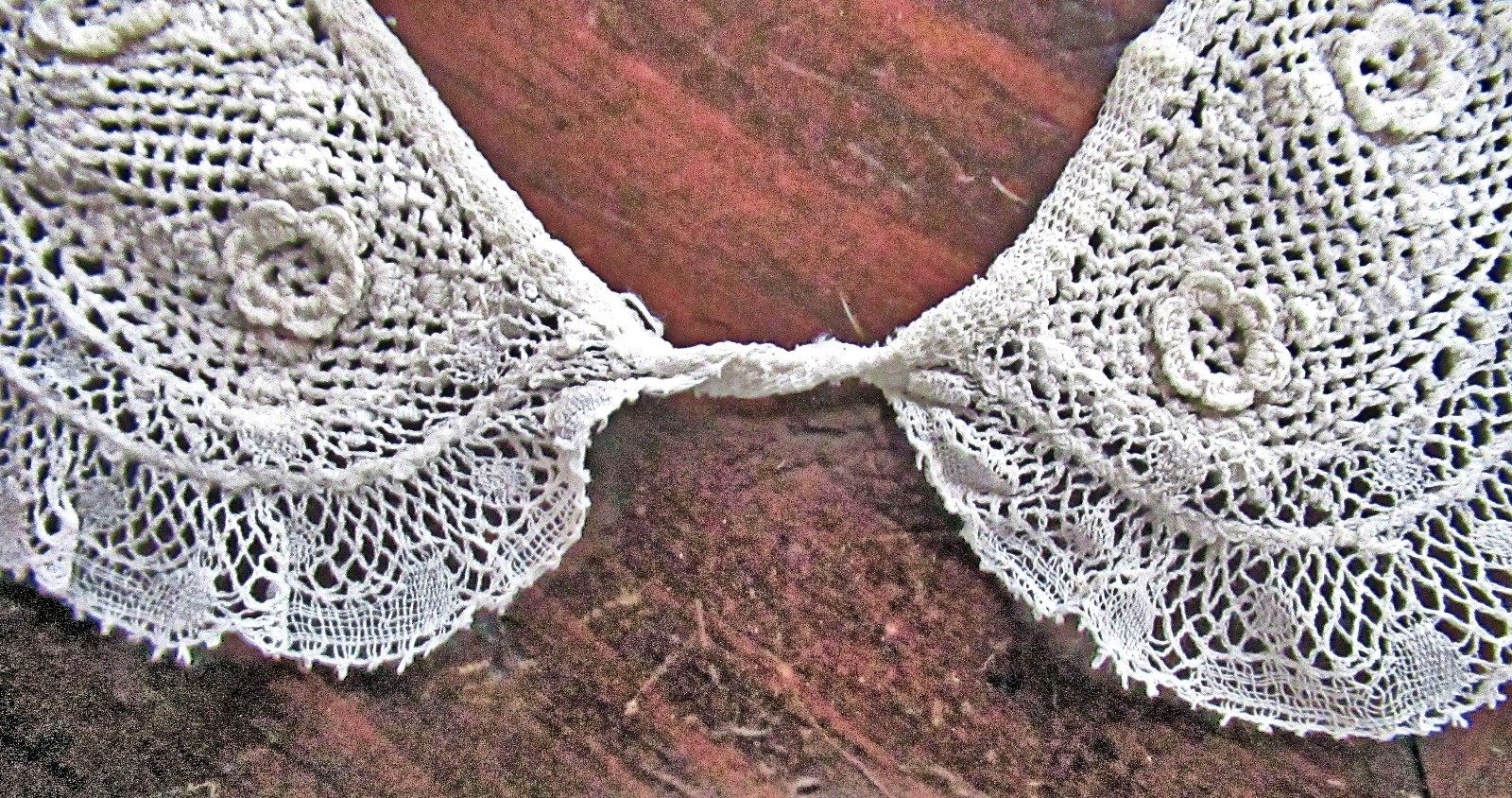 Vtg Lady&rsquo;s Dress Collar Ruffled French & Handmade Irish Lace 3-D Flower-Petals