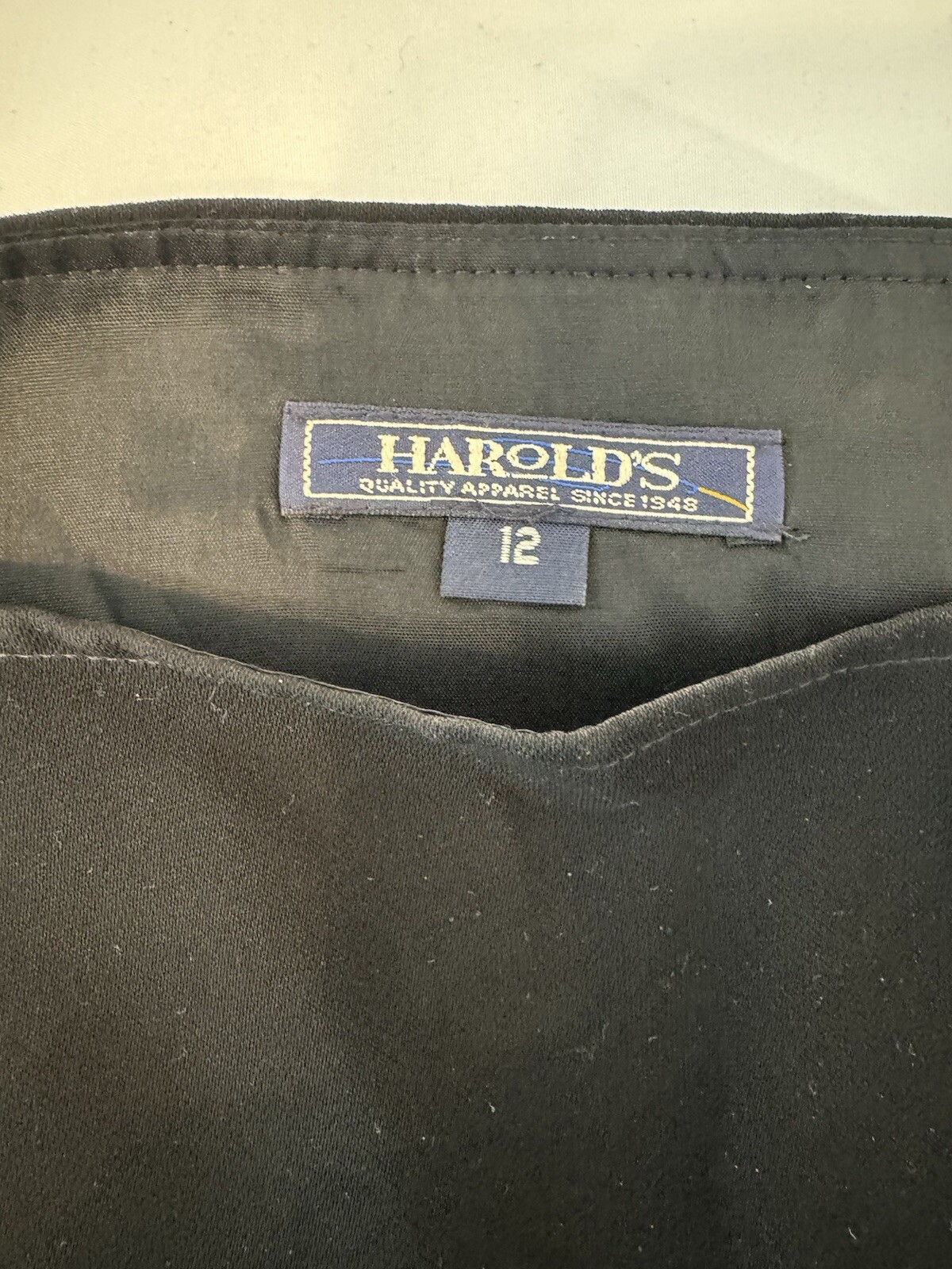 Vtg 90&rsquo;s Harold&rsquo;s Black Solid Sleeveless Short Top Cocktail/Party Top Size 12