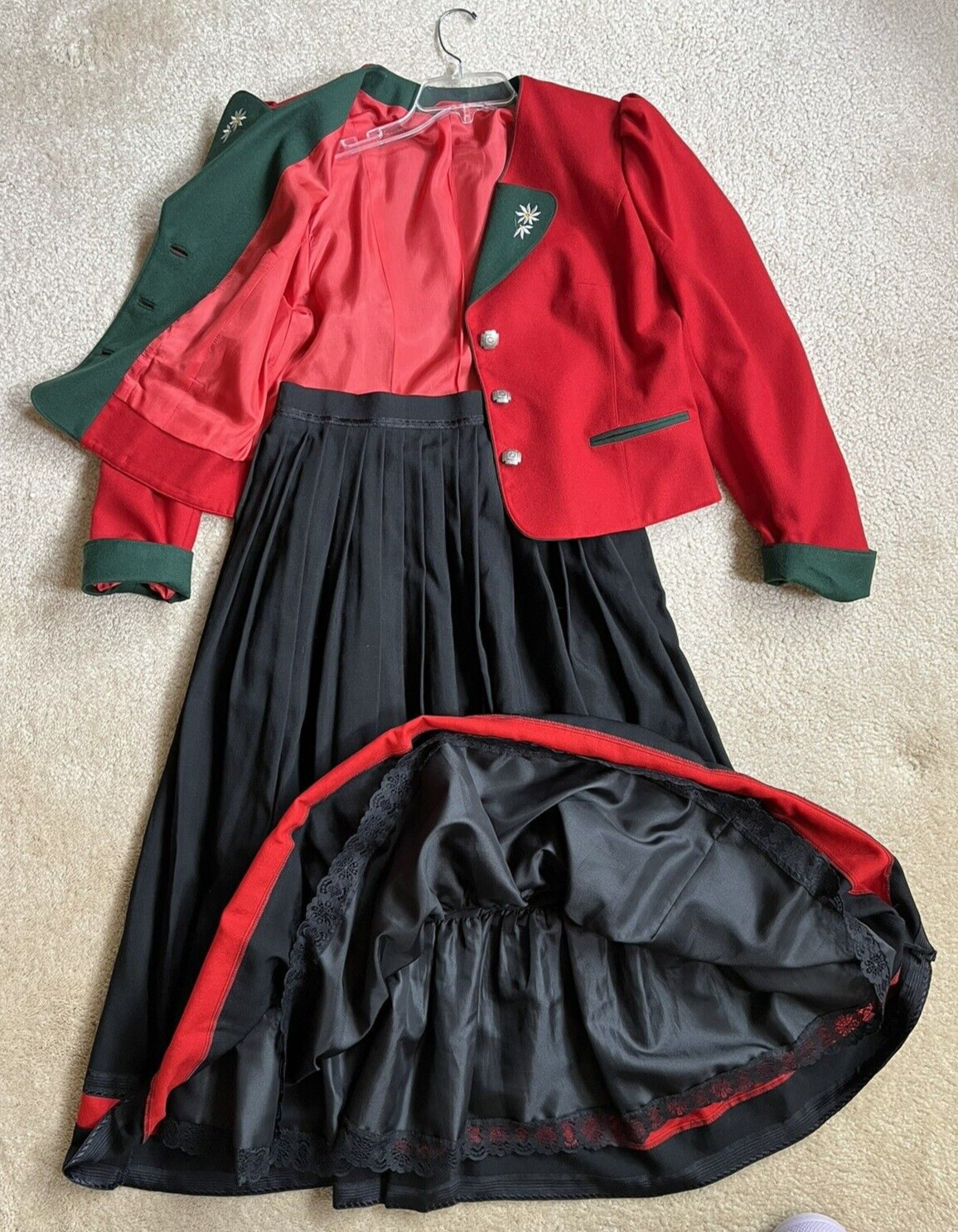 HELENE STRABER German Wool Jacket Pleated Skirt Embroidered Flowers QUALITY 10M