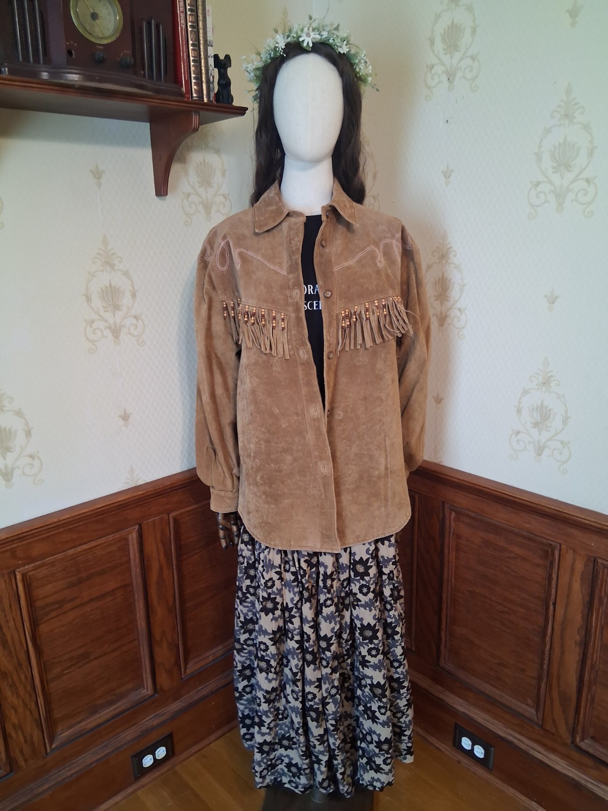 Vintage 1990s Comint Brown Suede Fringed Beaded Hippie Western Grunge Coat