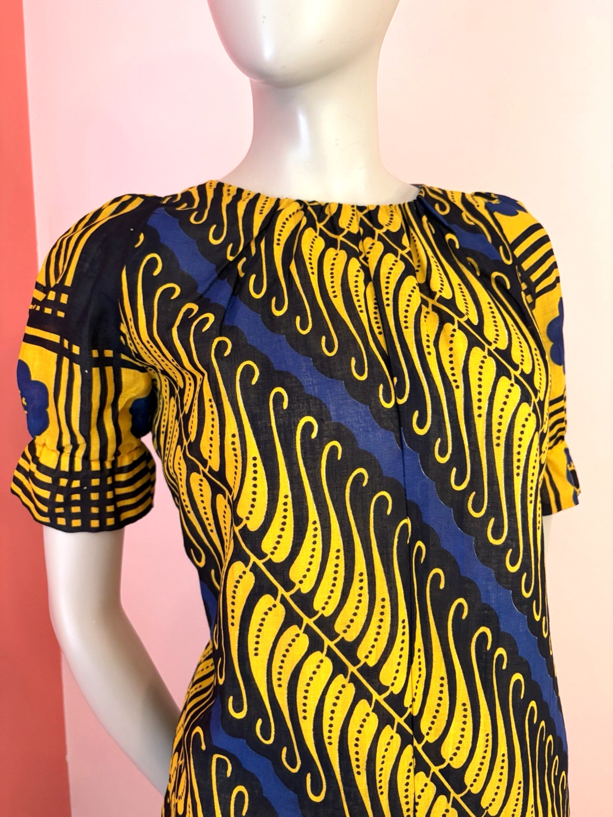 VTG 60s 70s Mod Tunic Top Blue Yellow Floral Graphic Print Flower gogo hippie L