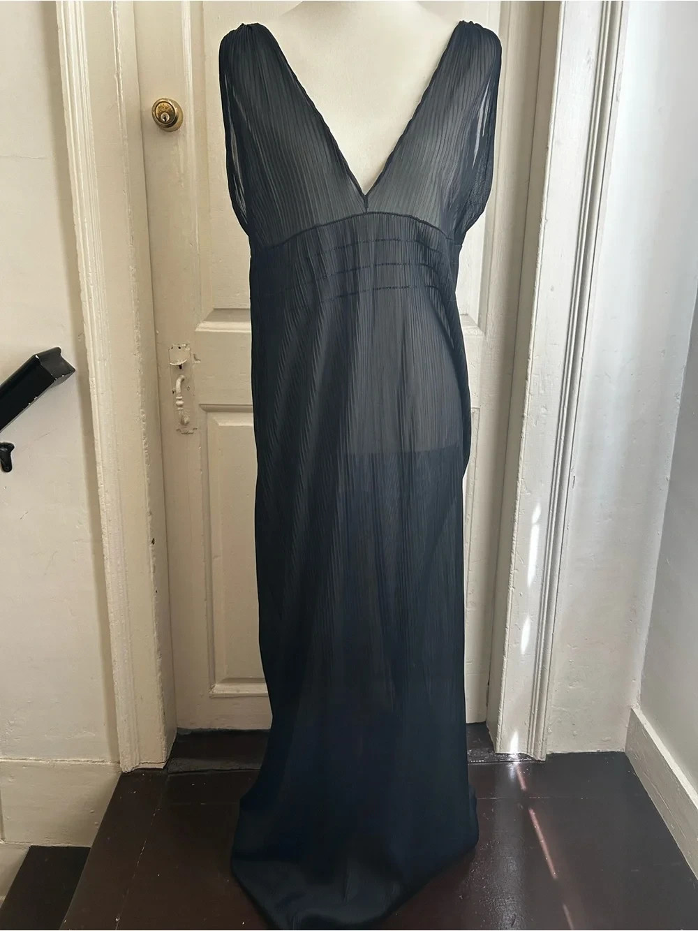 Vintage 60s 70s Black Sheer Nylon Pleated Peignoir Hostess Gown Large