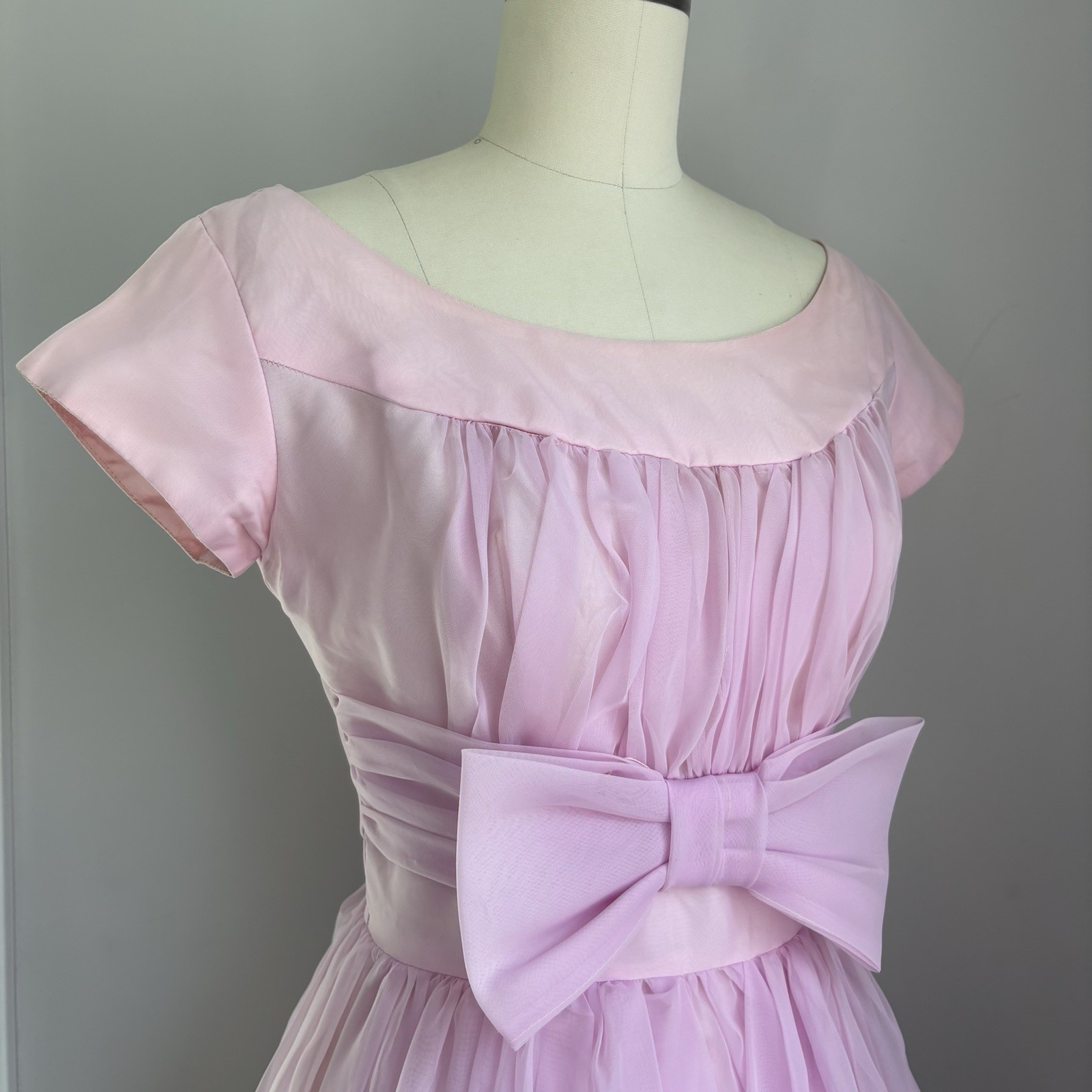 Vintage 1950’s Pink Chiffon Rockabilly Pinup Party Bow Dress XS