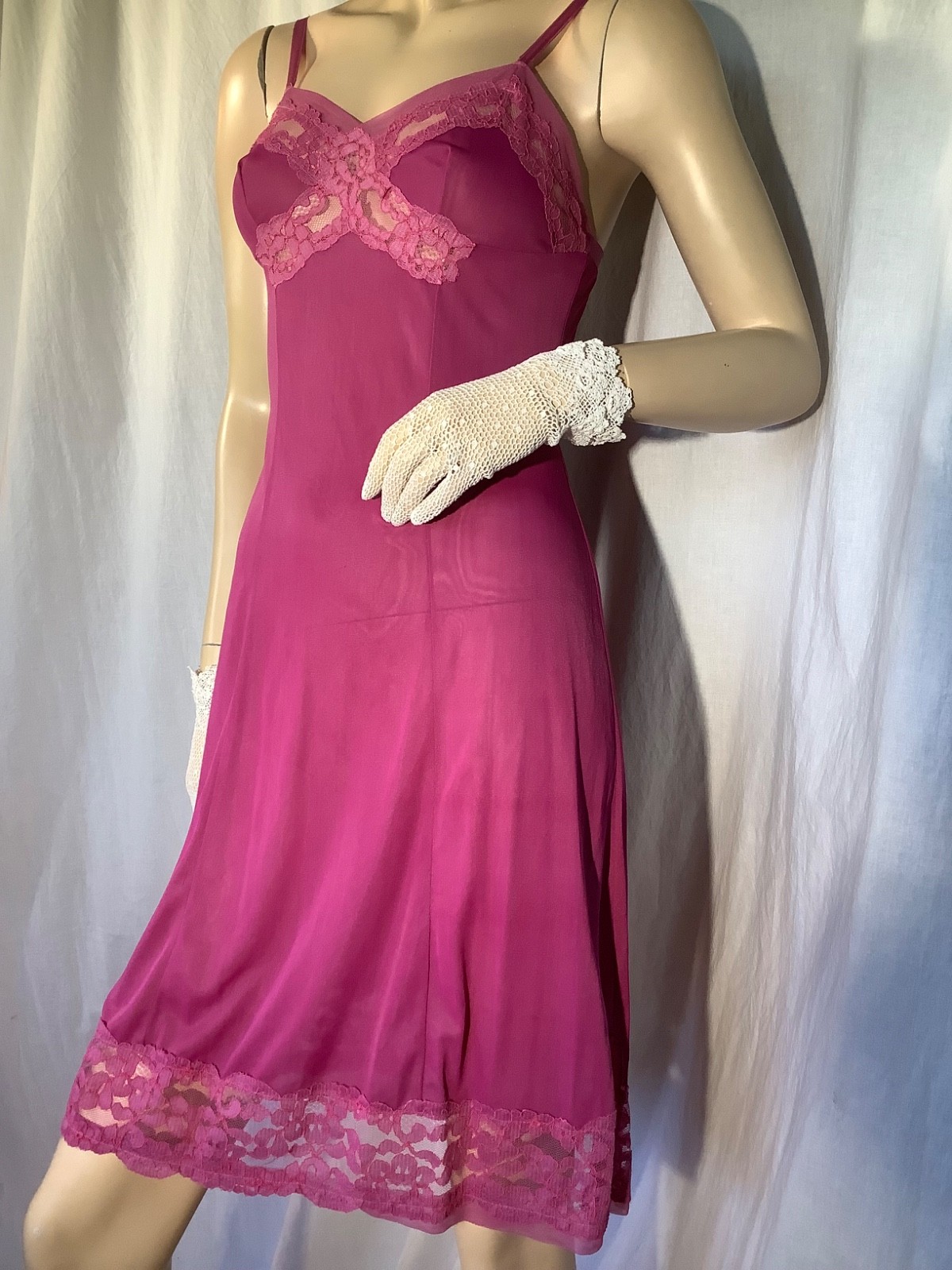 Vintage full slip Nylon lace Seamed pink M rockabilly Fit & Flare 60s Europe 42